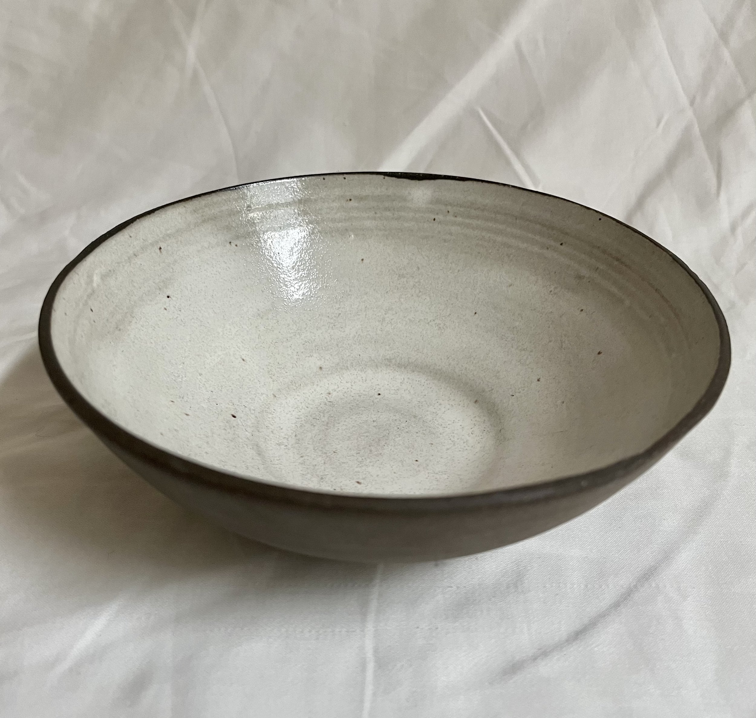 A Bowl that Stands for Itself