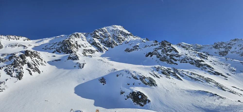 WhatsApp Image 2025-02-12 at 19.46.35.jpeg