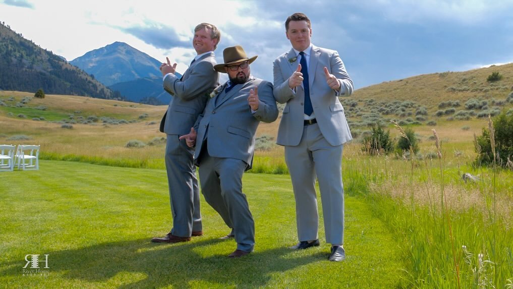 Maddie &amp; Myles Armstrong
.
⏳ July 25, 2020
🏡 @chico_hot_springs 
.
#chicohotsprings #montana 
#montanawedding #wedding 
#video #art #weddinginspiriation
#riverhomeweddings #love