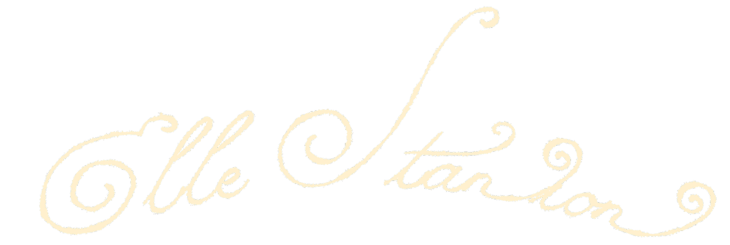 Elle Stanion