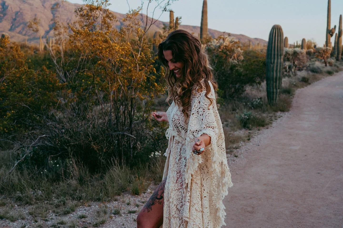 Let Go of Realistic and Welcome Your Wildest Dreams ✨

I am beaming as I feel into all the love and excitement that is on the horizon in the next few months and want to extend this outward ❤️&zwj;🔥

I am offering a free mini 1:1 finding your light ?