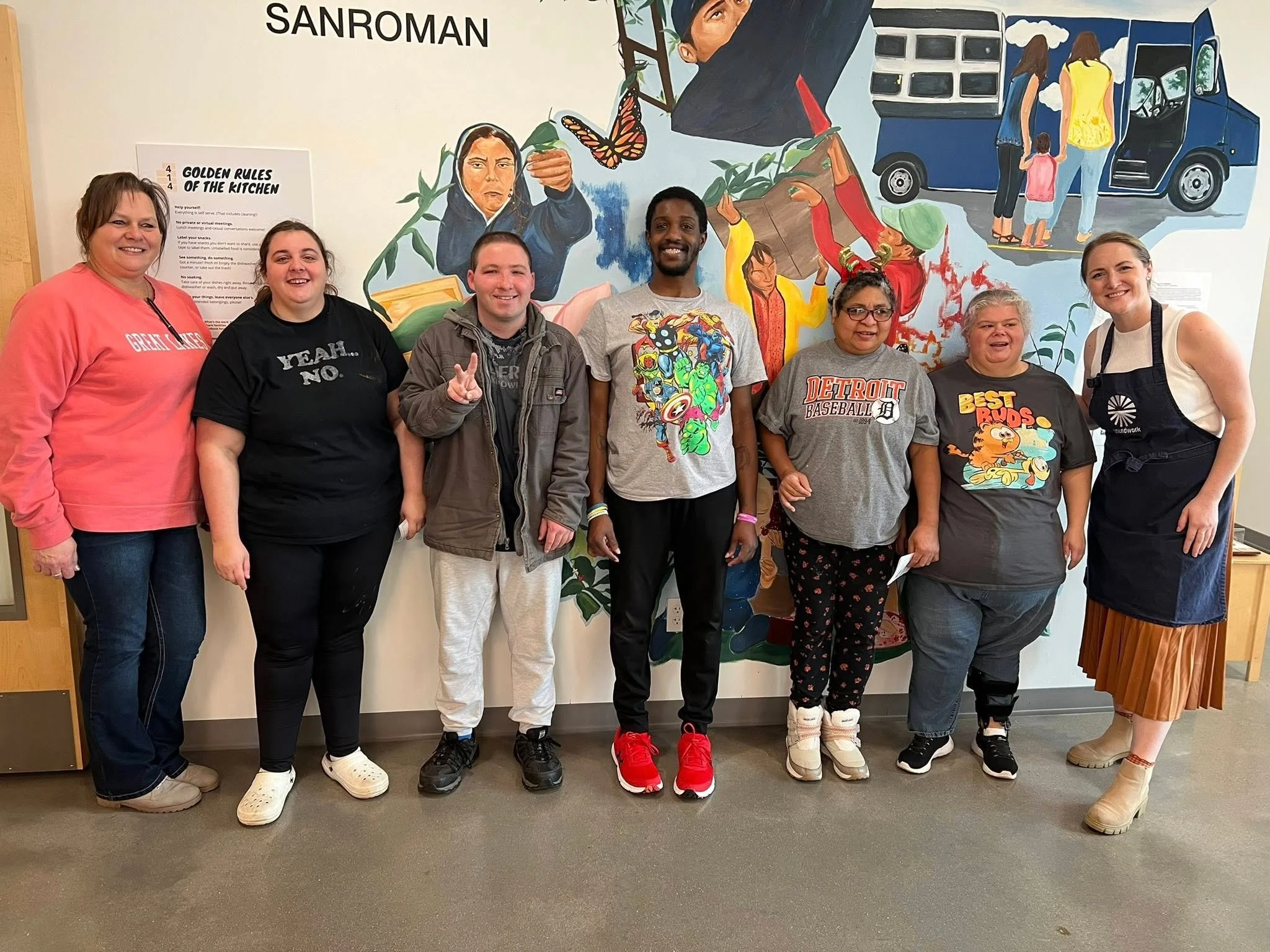 We loved our time in the Esperance Community Teaching Kitchen at @commongroundscoop today! 💛 Our team worked together to make a traditional thanksgiving salad!🥗✨
#WaldorfSalad #HandsOnLearning #CookingTogether