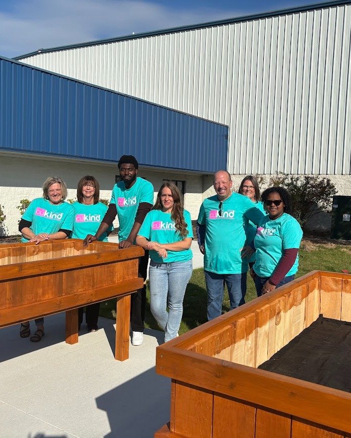 A huge thank-you to the TBA Credit Union volunteers who helped make our annual Pumpkin Carnival a success and then joined us to prepare the raised garden beds in Friendship Gardens! 🎃🌱

We&rsquo;re grateful for community partners like @tbacredituni