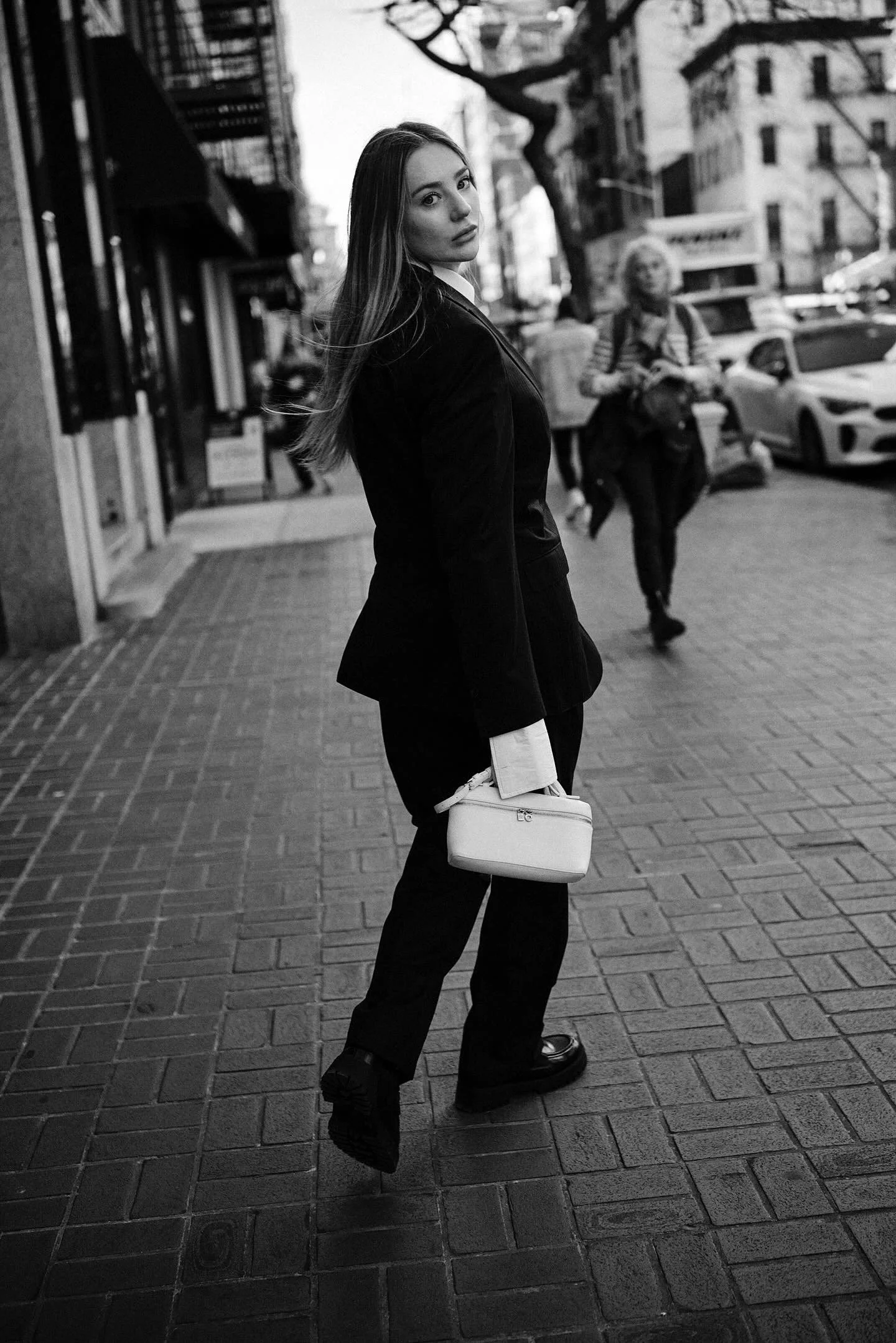 bethanylilyapril_portfolio2024_ext_017.JPG