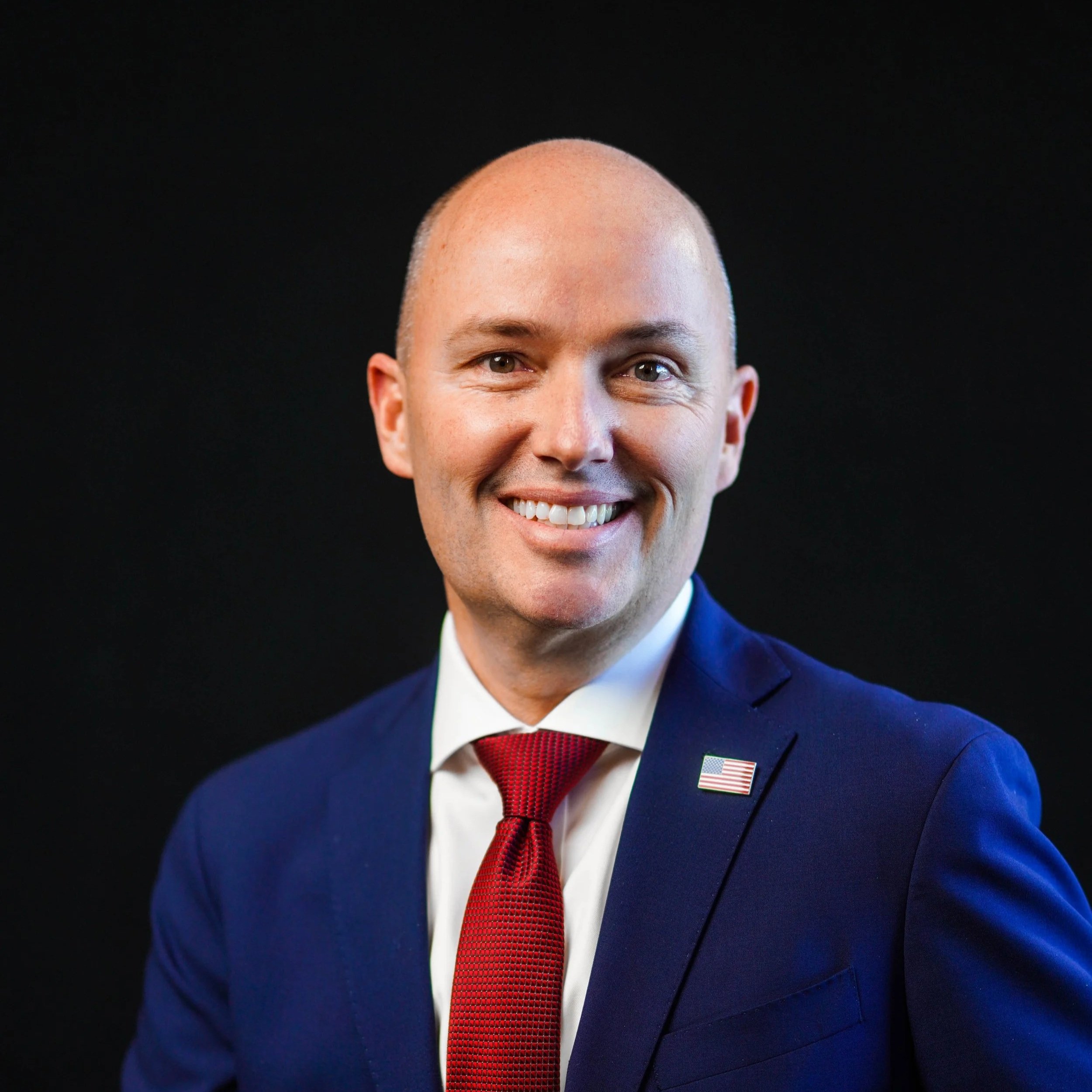 Gov. Cox Portrait 2023.jpg