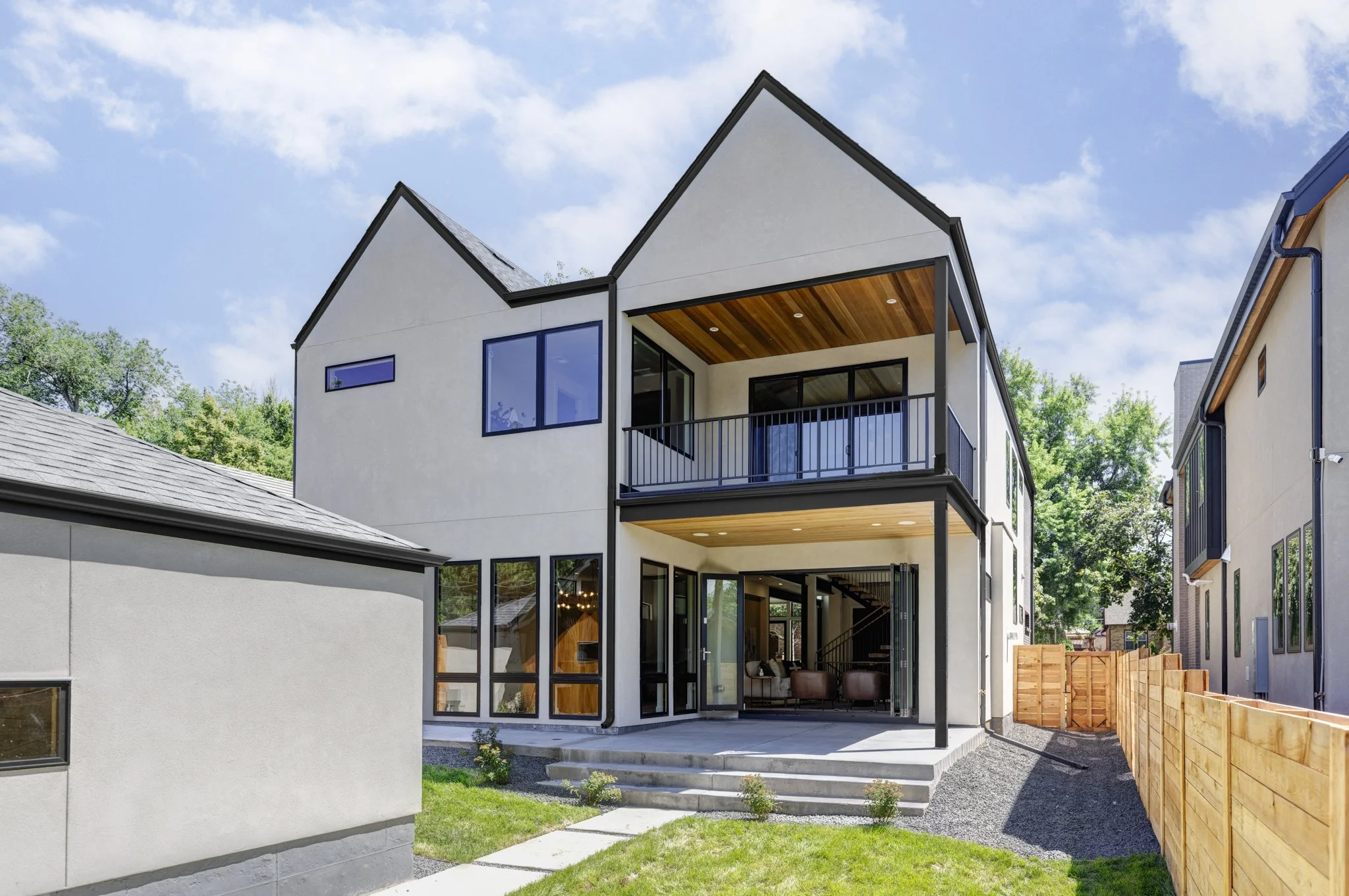 RaeScott_1055 S Josephine St_web-45.jpg