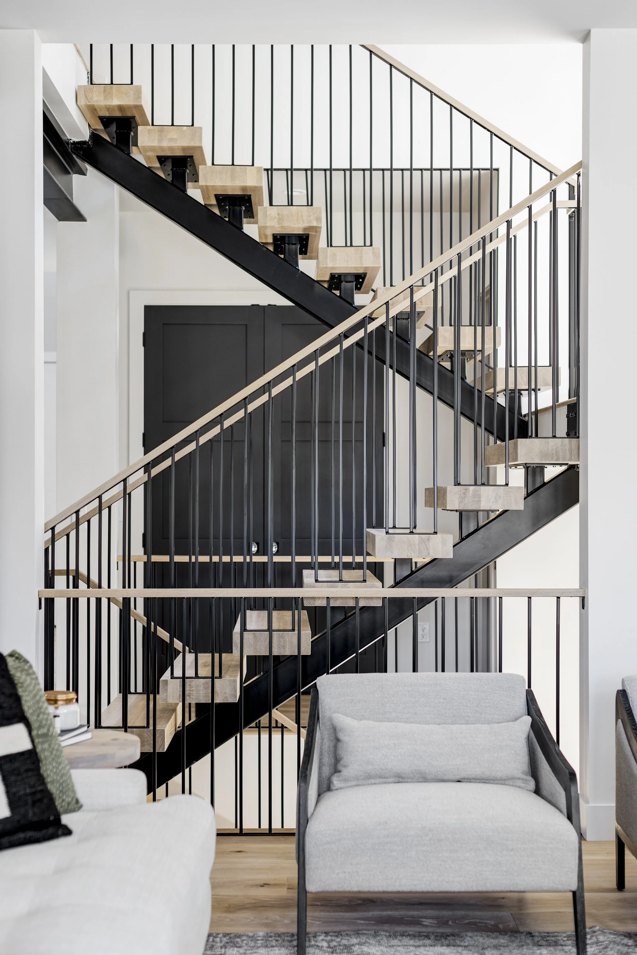 RaeScott_1055 S Josephine St_web-26.jpg