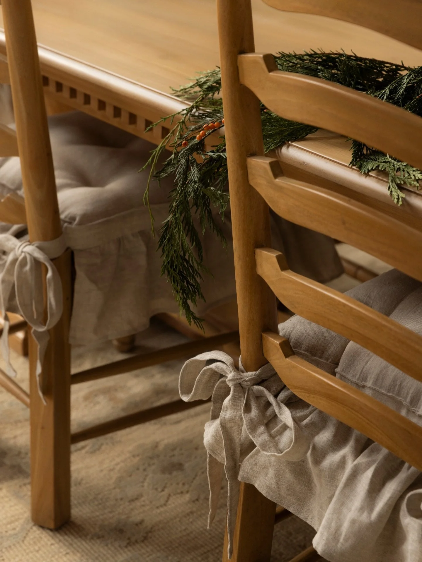 7 days til Christmas and I haven&rsquo;t ordered a single gift. 😂🙃 My kids were home for a week with a tummy bug and school closures and I haven&rsquo;t gotten much of anything done. I think it&rsquo;s going to be one of those holiday seasons that 