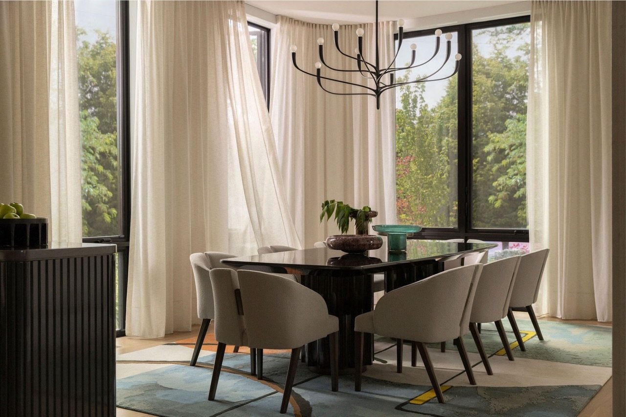 Breezy window or keep it pristine? 🌬️

Shot for @olivercloutier_interiors