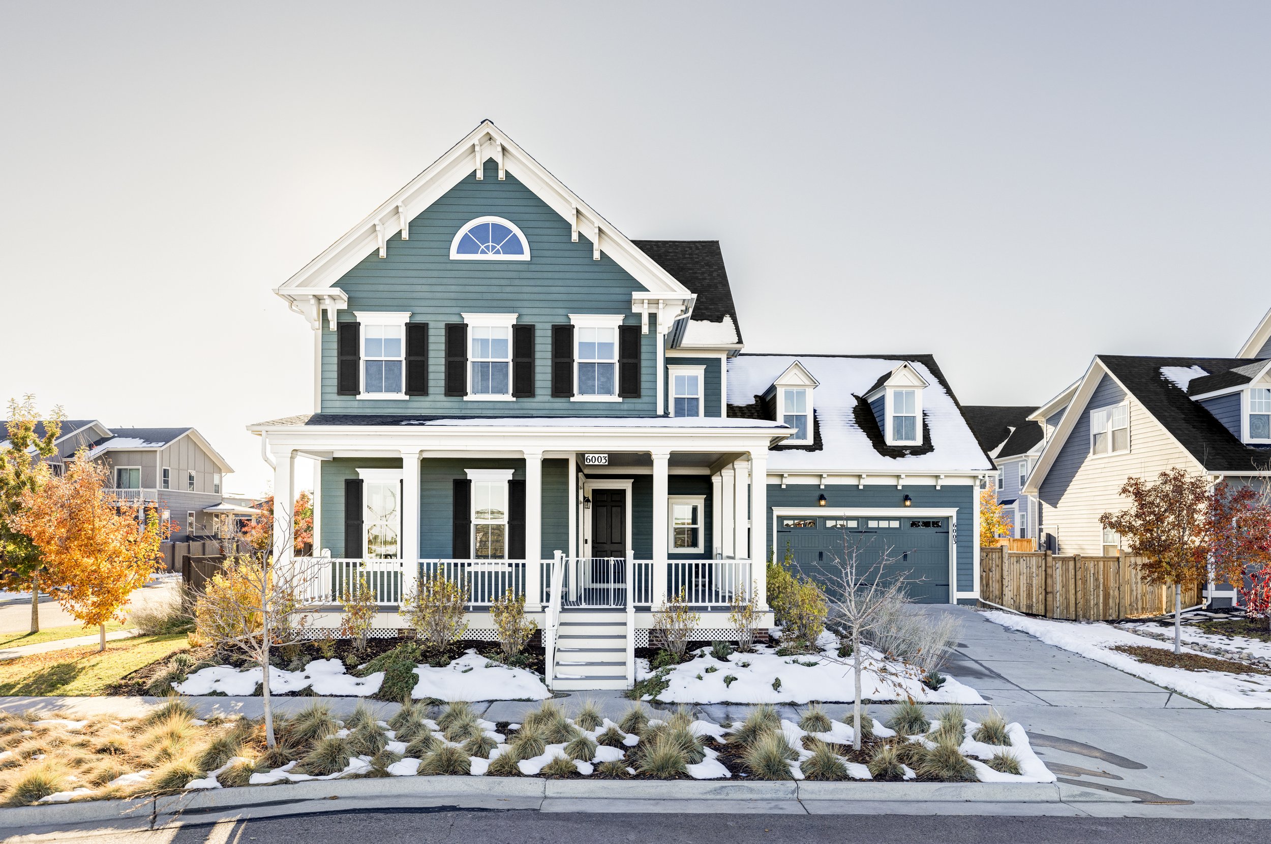 RaeScott_Savannah Portfolio_MLS-25.jpg