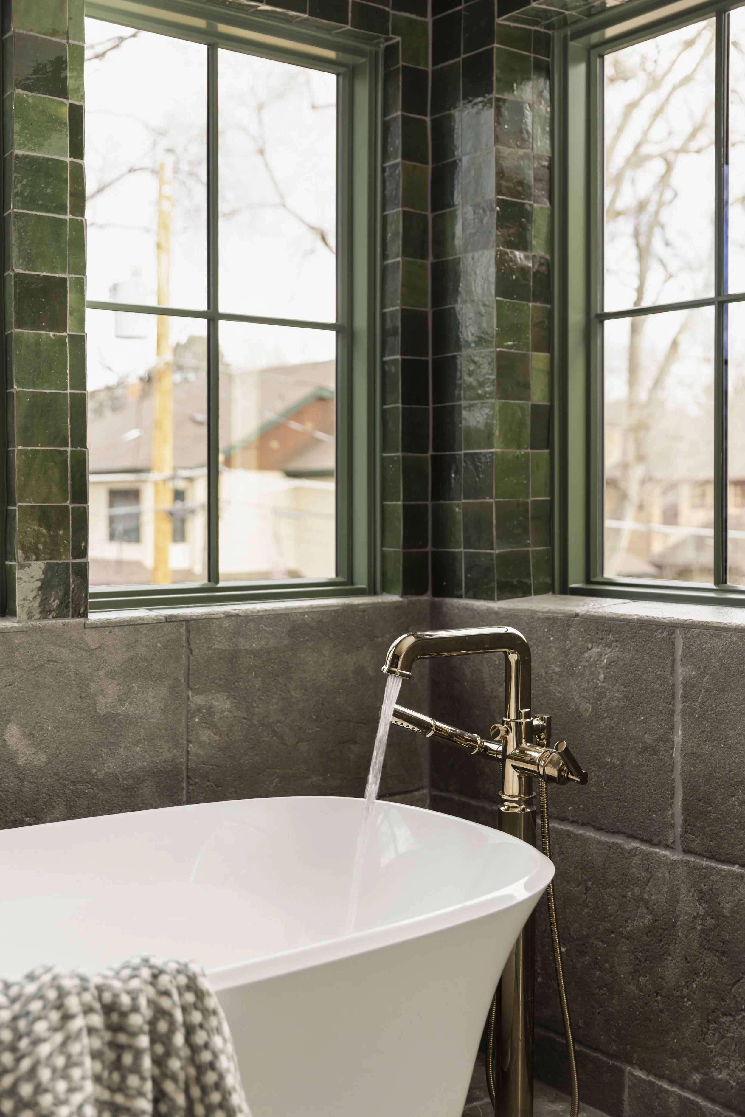 RaeScott_2400SMonroeSt-32.jpg
