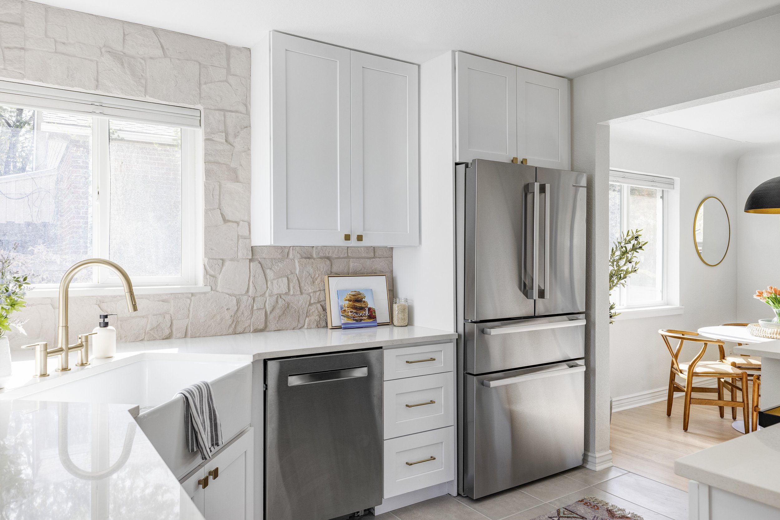 RaeScott_Savannah Portfolio_MLS-3.jpg