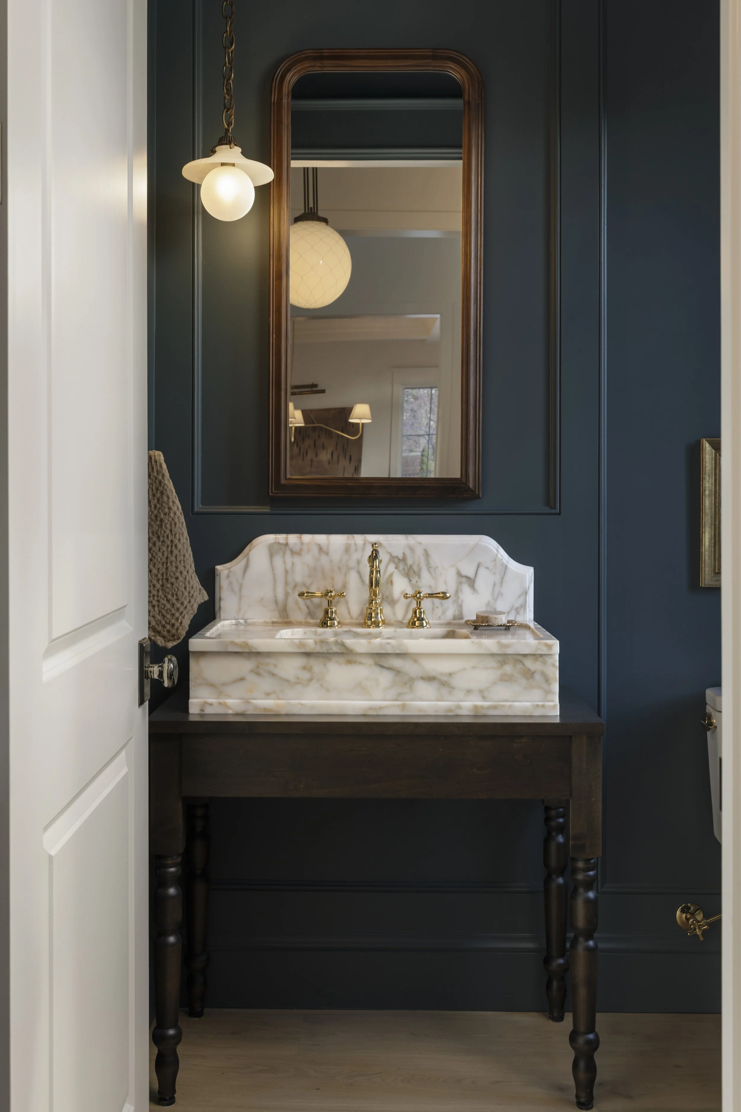 RaeScott_2400SMonroeSt-23.jpg