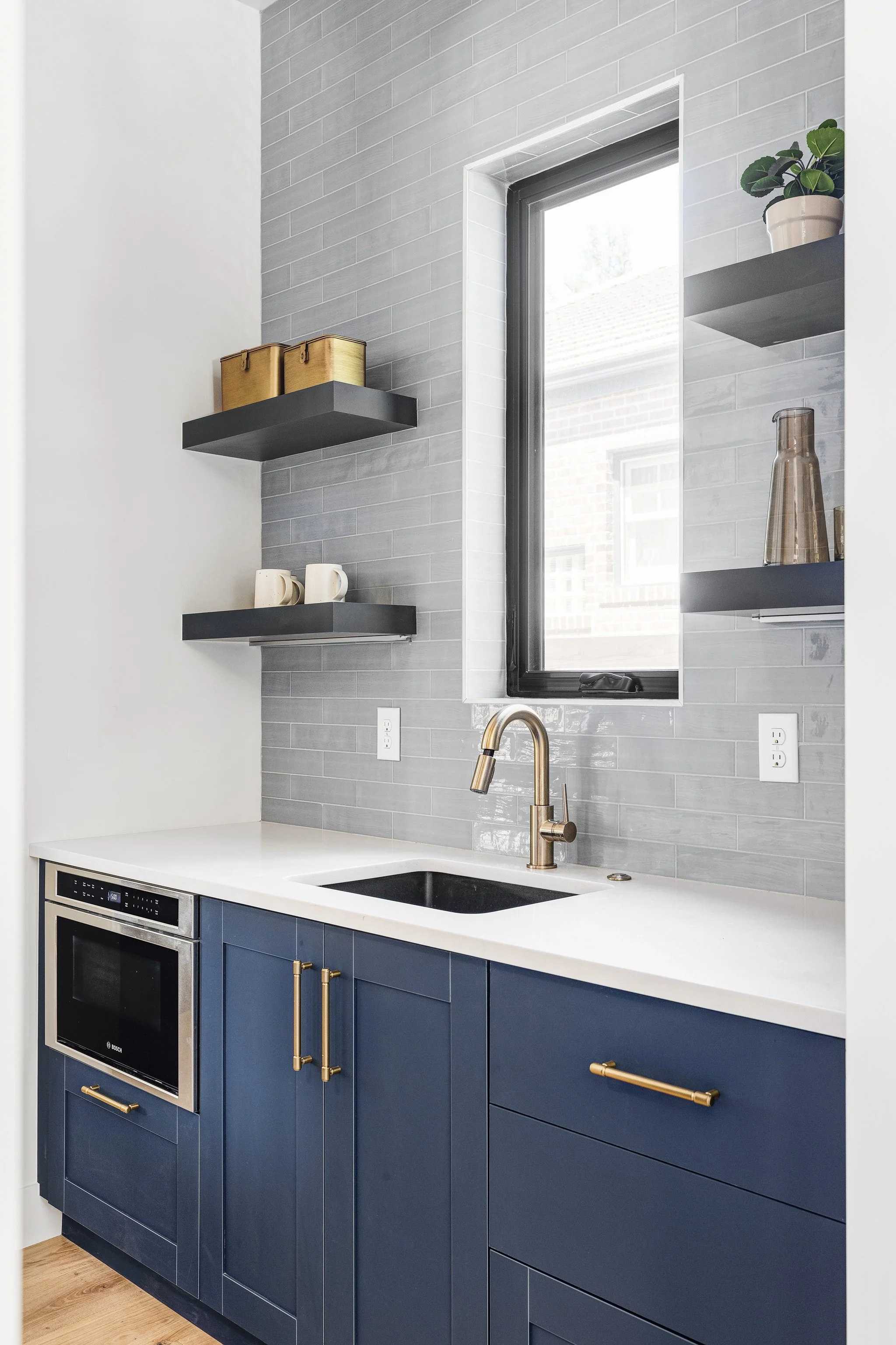 RaeScott_1055 S Josephine St_web-15.jpg