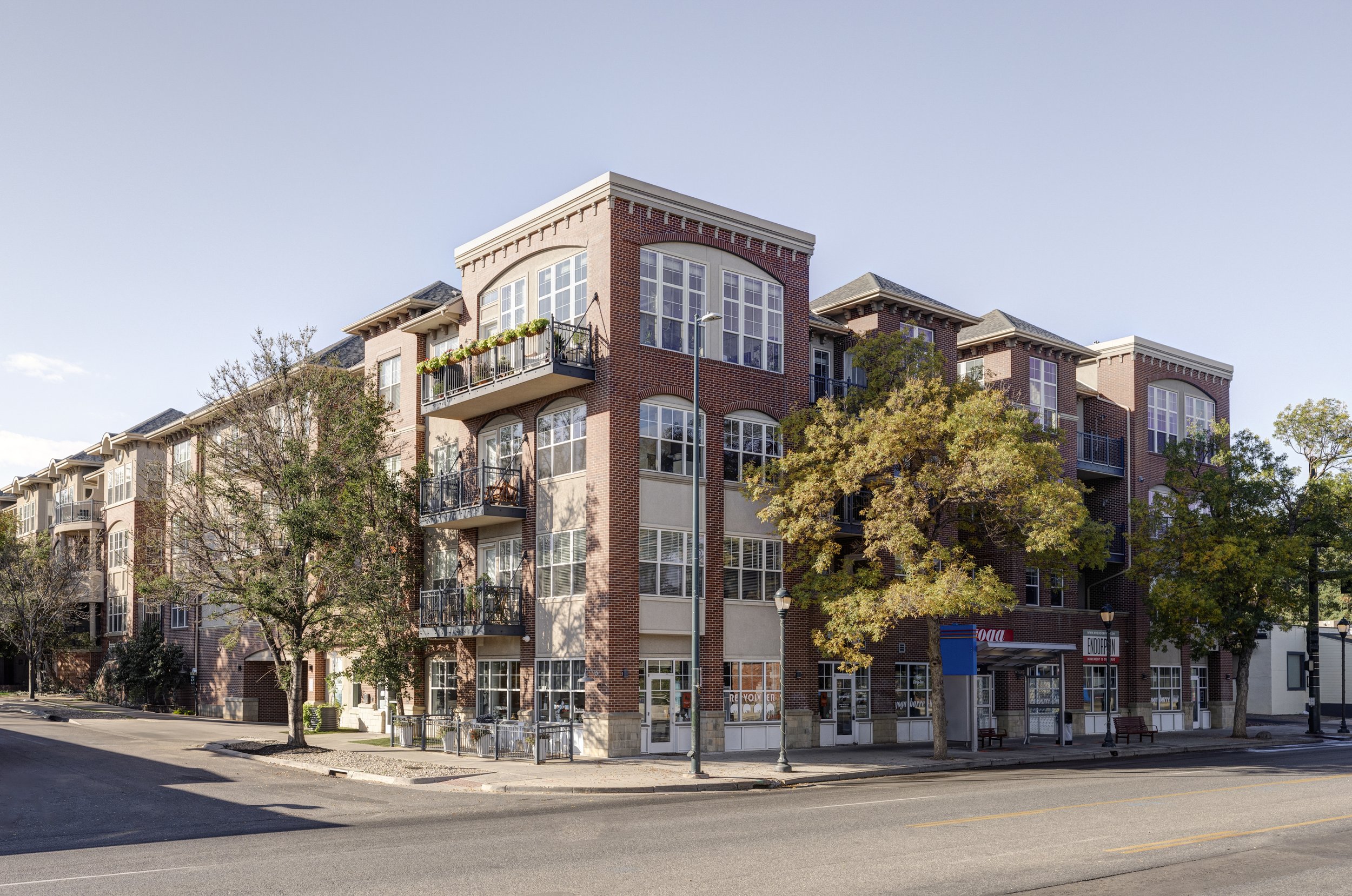 RaeScott_Savannah Portfolio_MLS-23.jpg