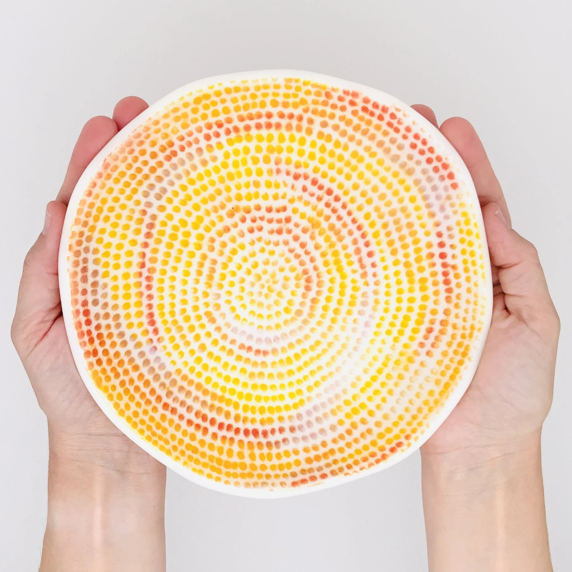 ORANGE CORALS DISH
8"x1"