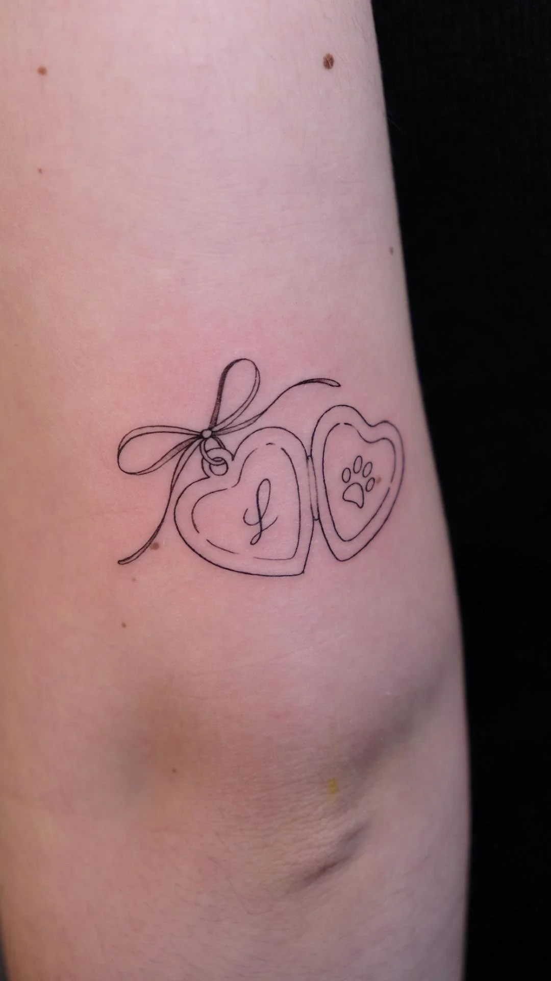 heart-locket-initial-tattoo-fineline.jpeg (Copy) (Copy)