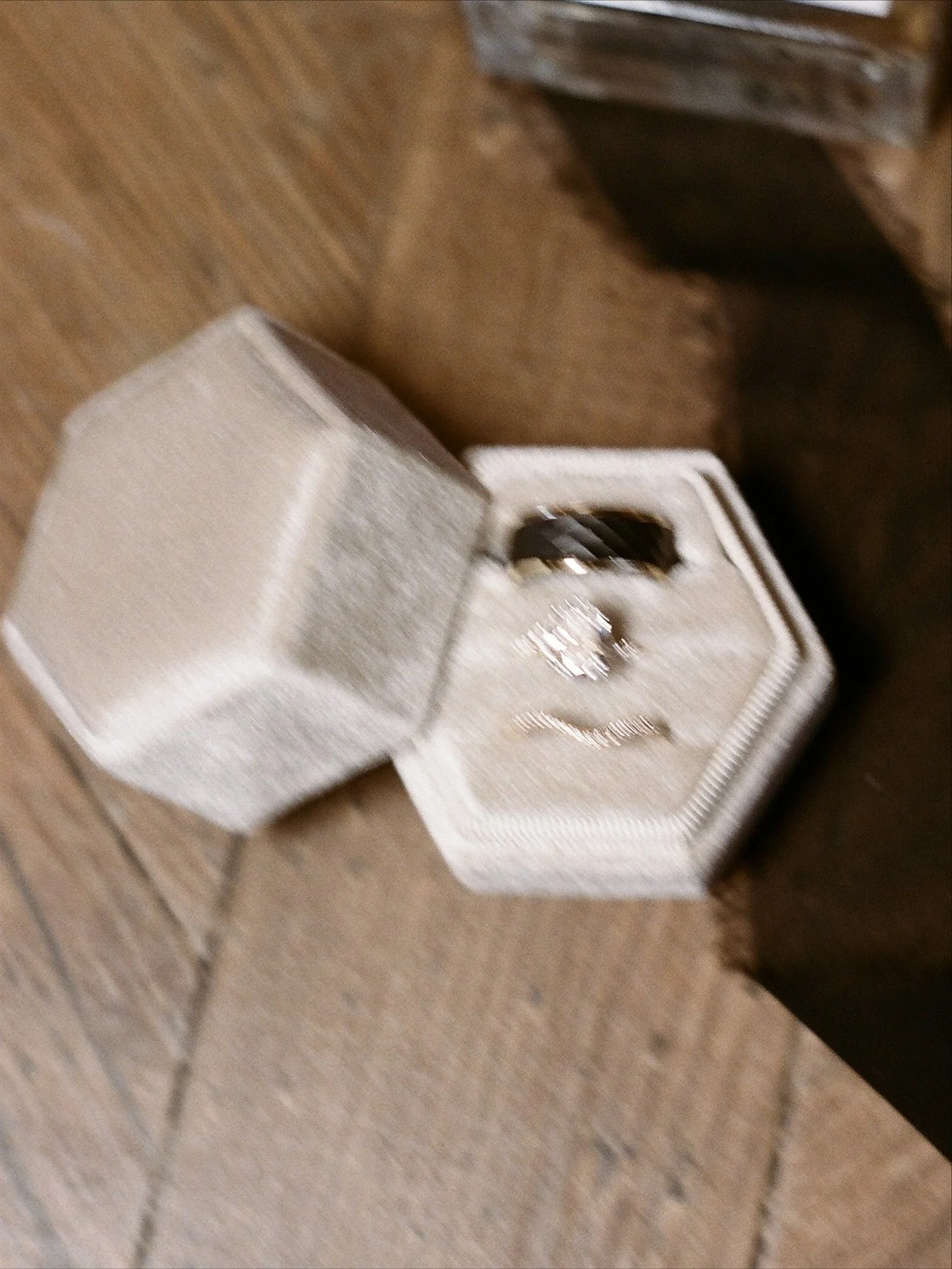 Allie &amp; Toshiki's Day on Film 🎞️

Planner: @hartandsole.co 
Venue: @mendakotacountryclub @mendakotaccweddings_events 
Photographer: @kpimagery 
DJ: @adamjstout 
Dress: @bridal.aisle.mn 
Cake: @harkbakery 
.
.
#filmphotography #weddingfilmphotogr