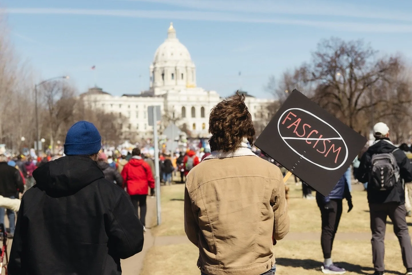 We all do better when we all do better ❤️&zwj;🔥
.
.
#nokingsprotest #minnesota #berniesanders #minnesotastrong
