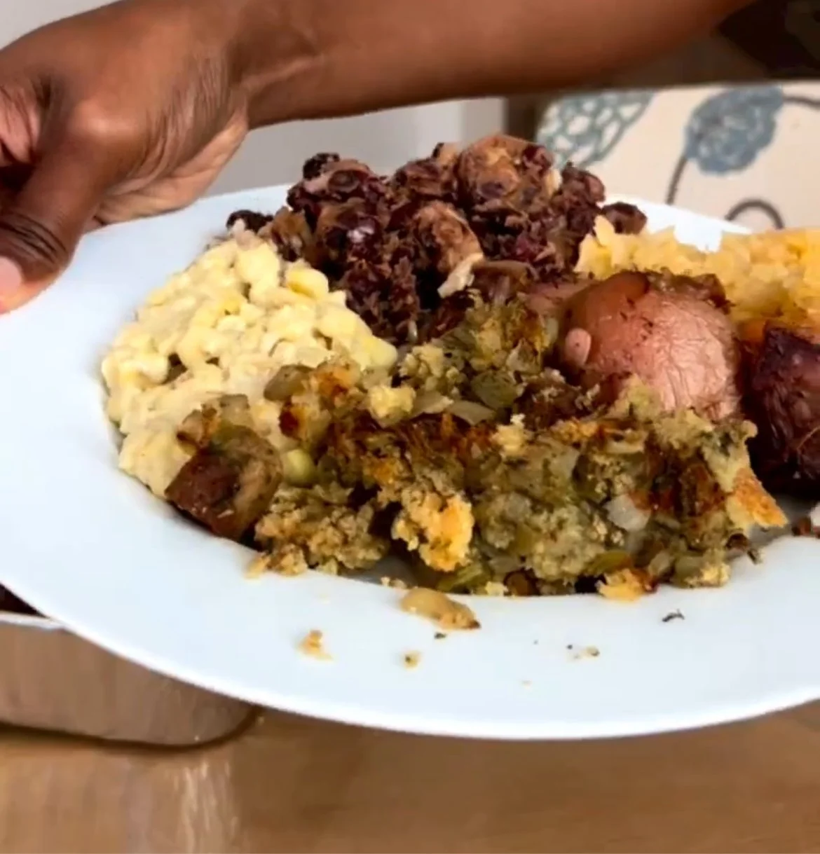 Vegan Cornbread Dressing