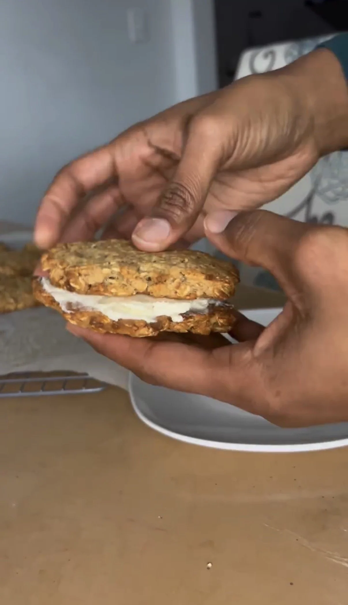 Oat Cookie Sandwich
