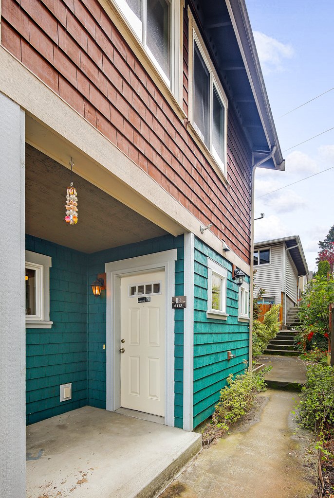  Affordable West Seattle Townhouse