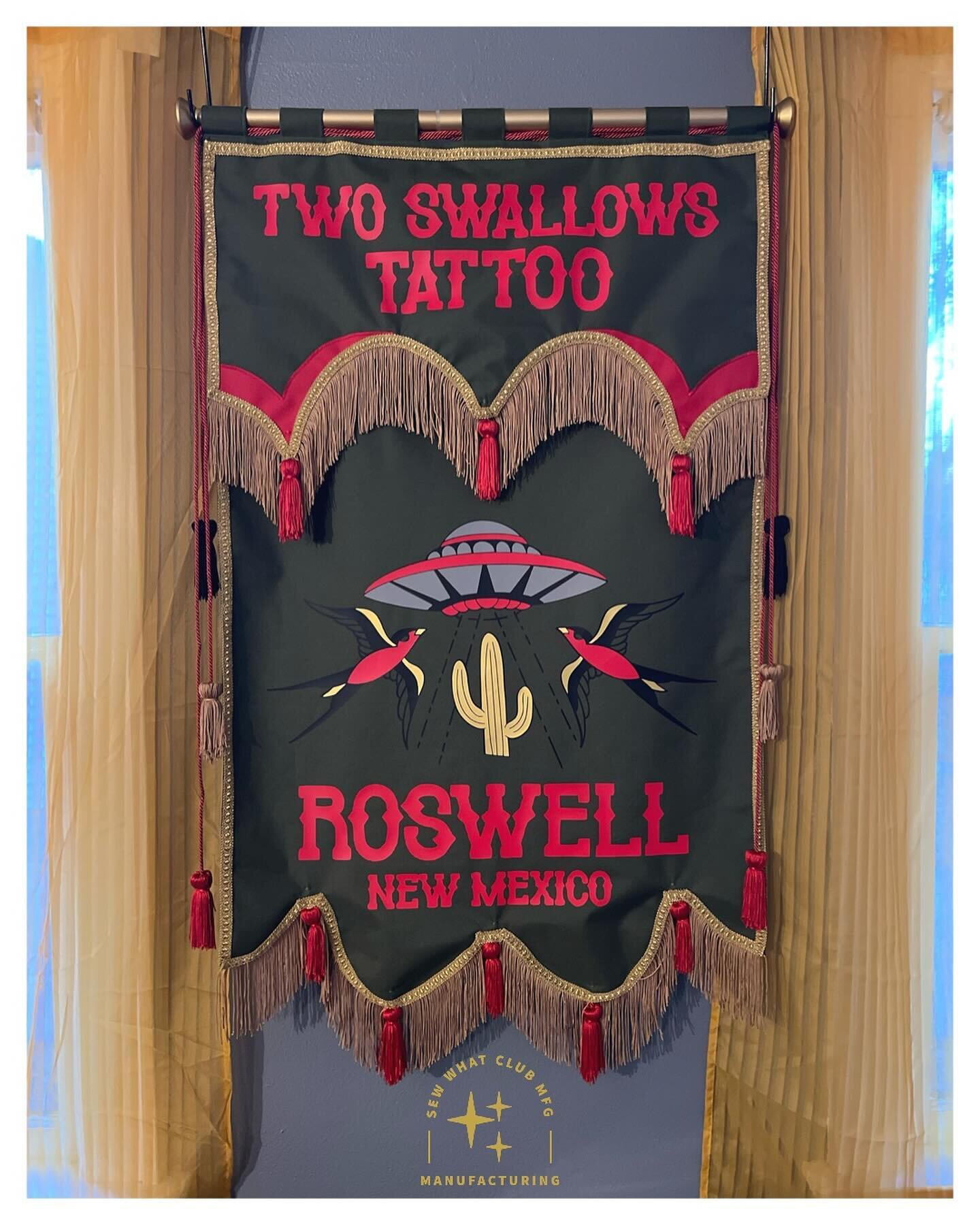 Custom tapestry made for @2swallowstattoo based out of Roswell NM 🛸👽 ✌🏽Such a fun piece to make! 2ft 4inches wide by 4ft long on canvas made February 2024. #textileart #tattoobanner #tattooart #pennant #banner #tapestry #rosewell #appleton
