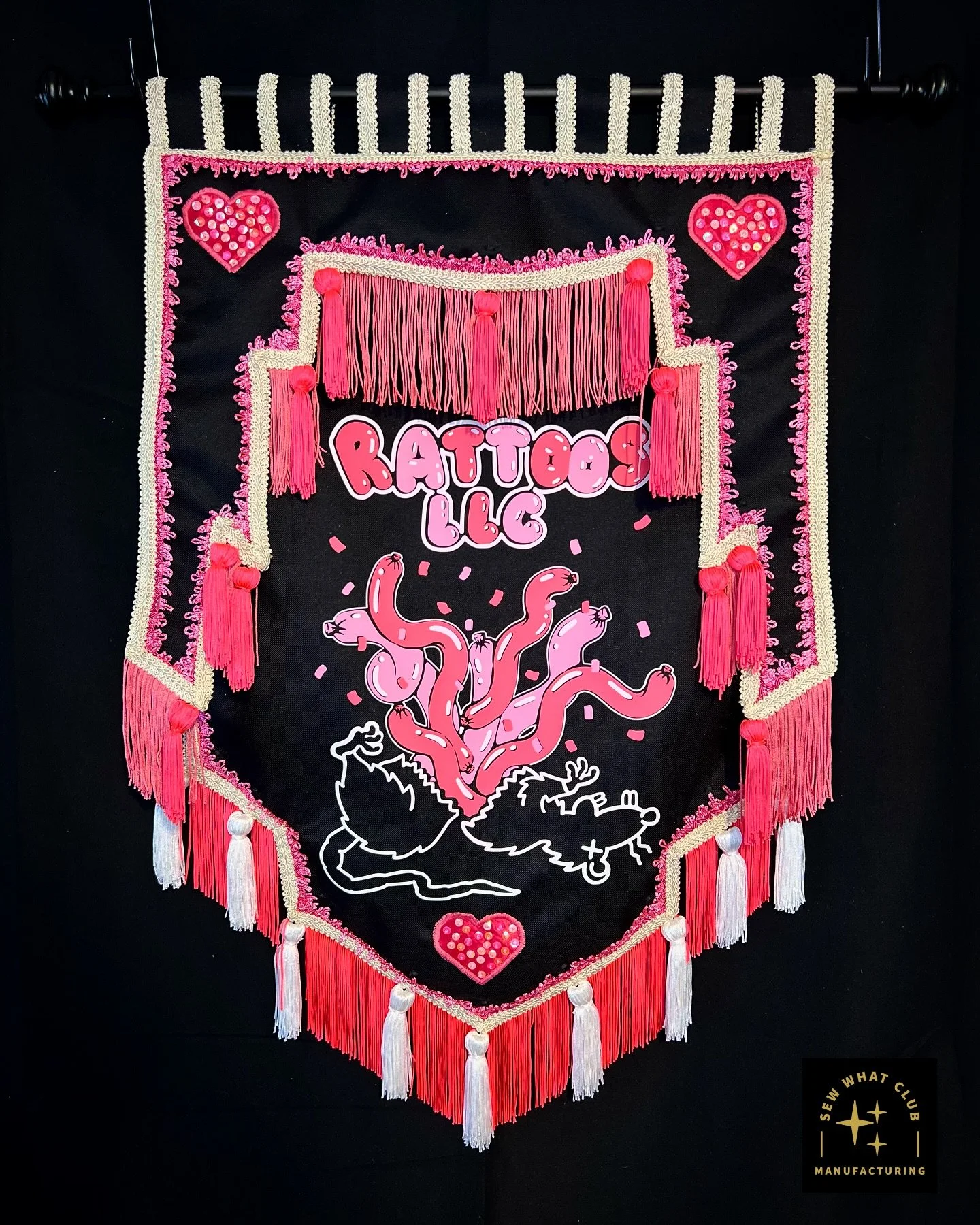 Thank you @rat_toos for the opportunity to create a super fun tapestry! Your art design is everything!🐀💕 made January 2025 on canvas. 20in by 33 in #tattoobanner #conventionbanner #handmade