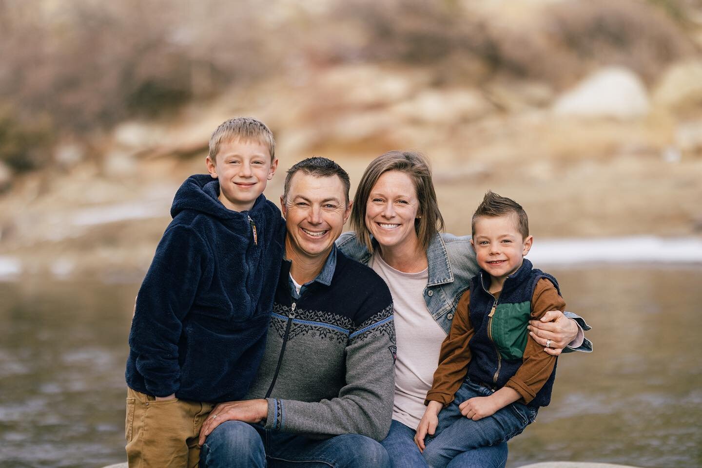 It has been a fun few weeks of sessions with families from my time working at Trail West Lodge. Abby was on staff when I worked there before her kiddos were born. It is insane how quickly time flies, and I love that I get to take photos that freeze a