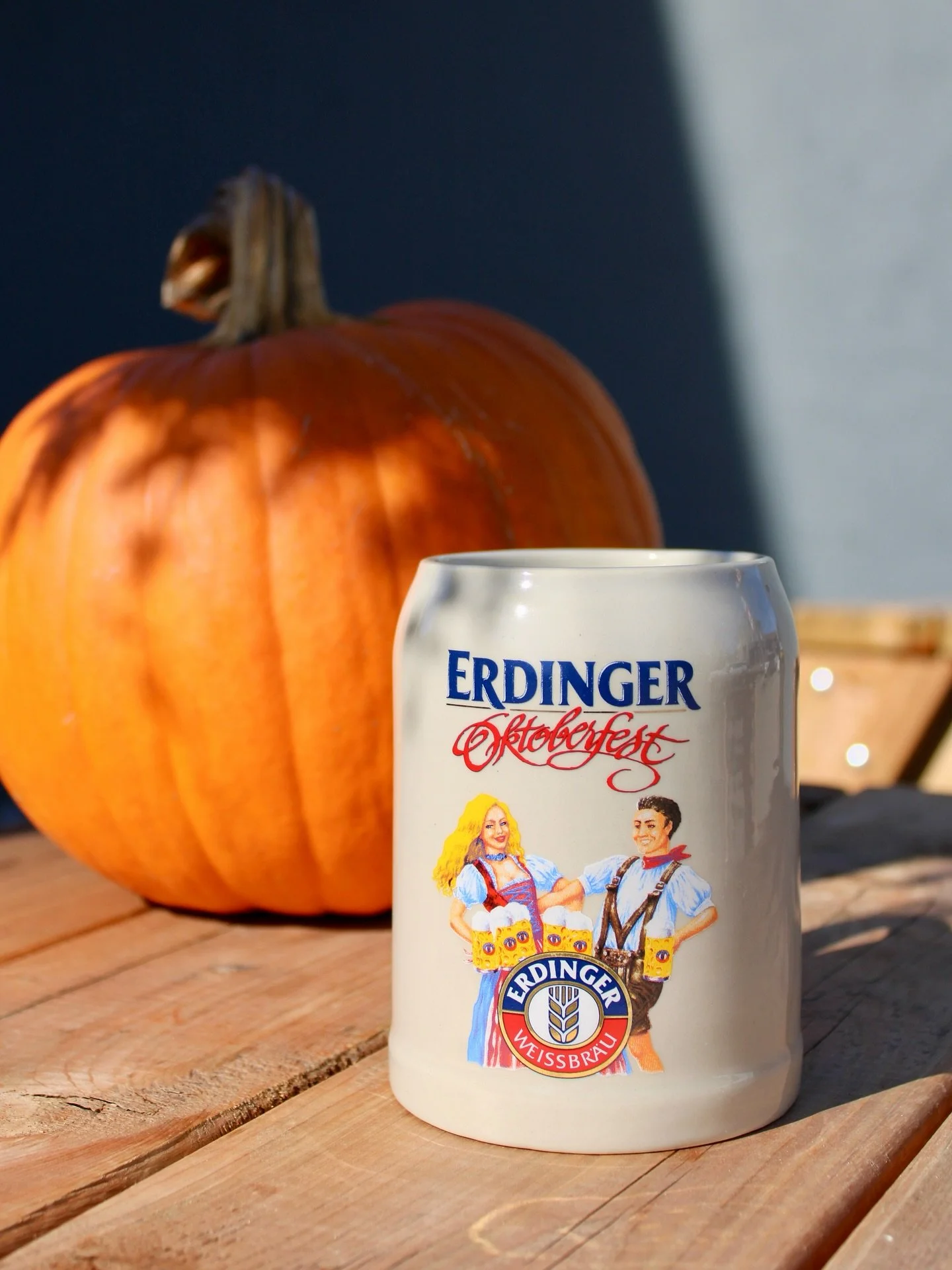 Oktoberfest Weekend at The Still Bar!

Join us Friday through Sunday as we raise a stein to the season!

We&rsquo;re pouring:
Oktoberfest from @erdinger.ca on tap, yes we pulled out a keg for this.  Oktoberfest by @portstanleybrewing Vienna Lager fro