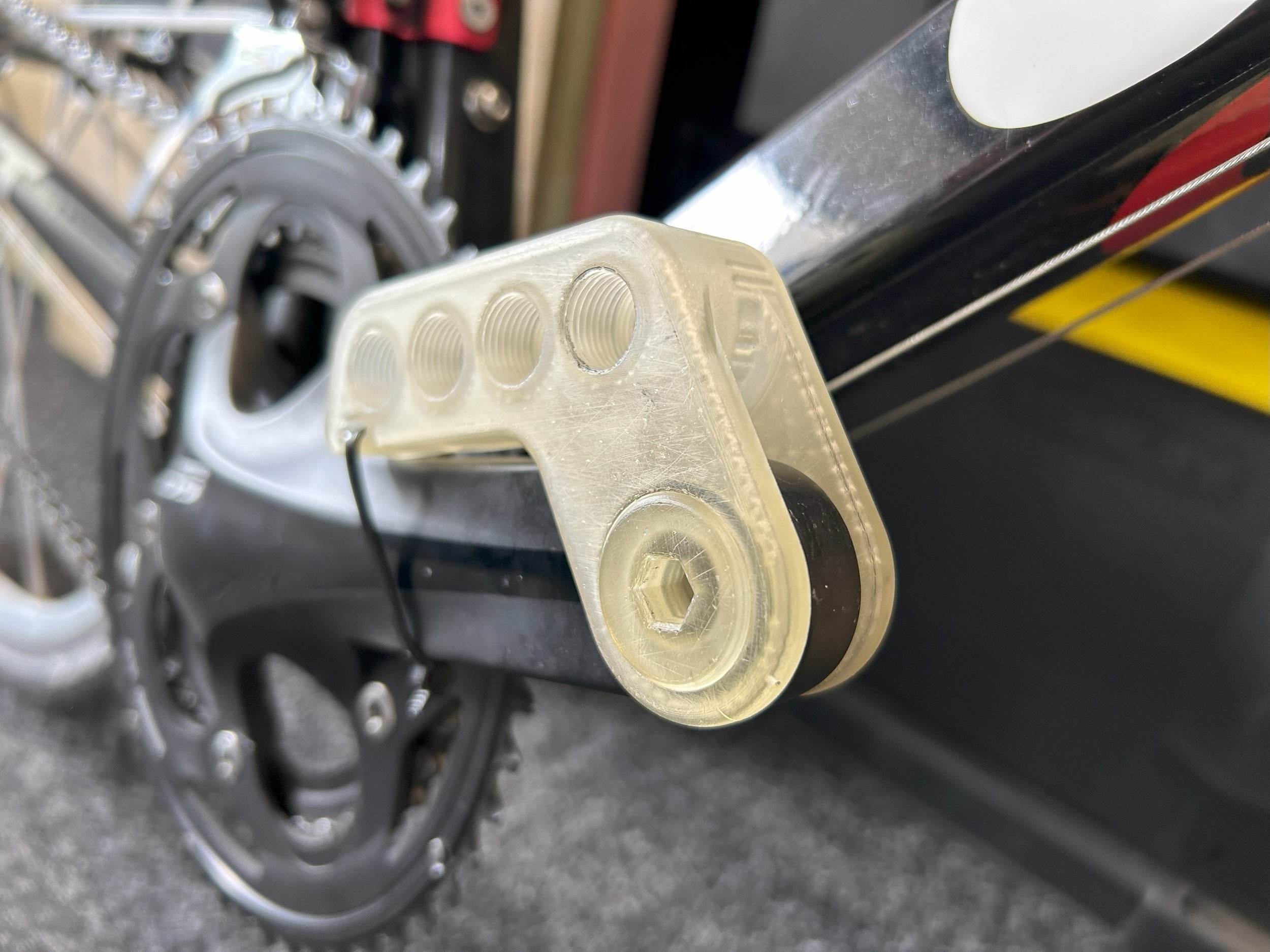 Left and right crank adaptor to allow bike fitments to be more rapid - also used as recovery tool for injured riders.