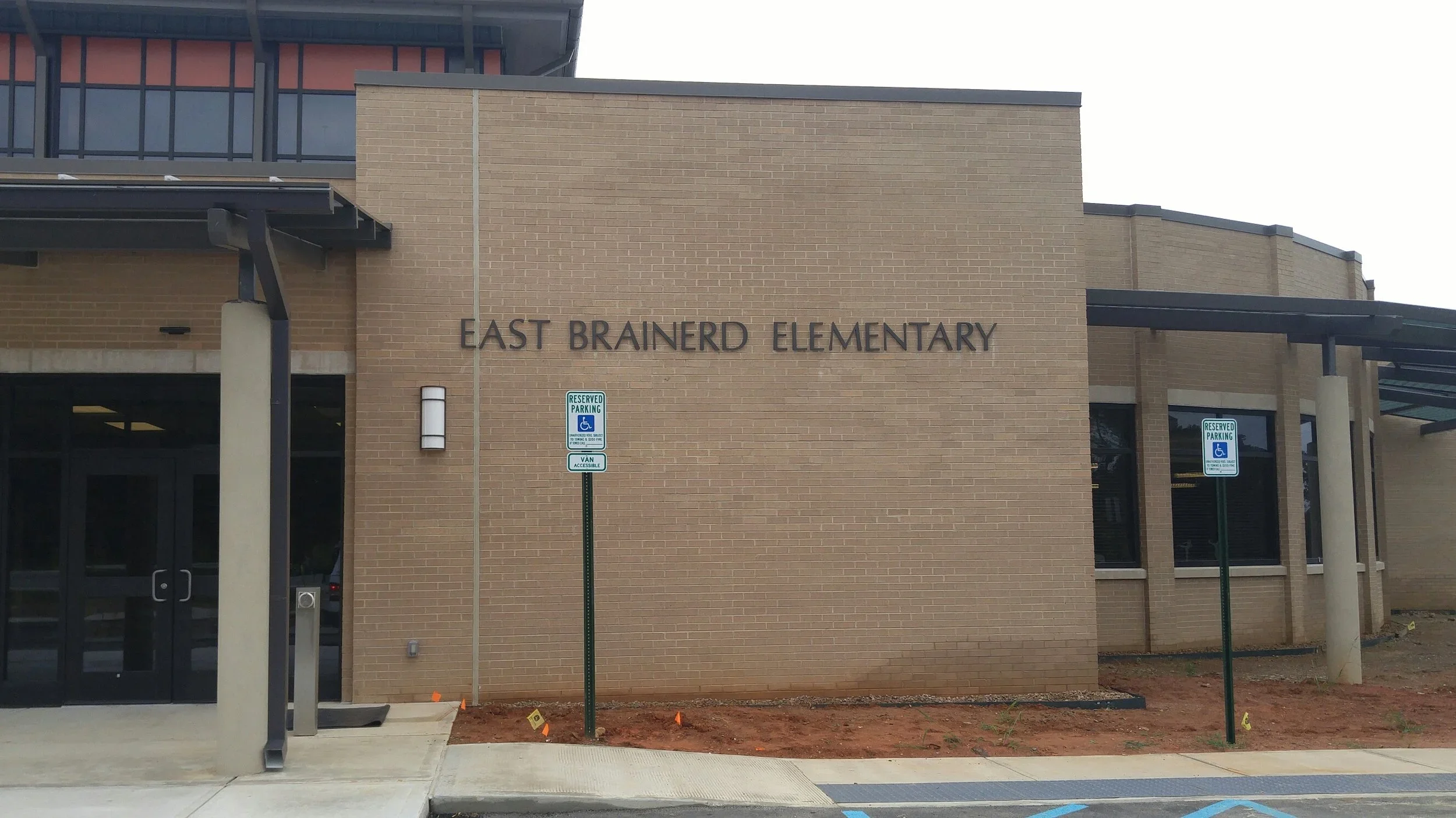 East Brainerd Elementary Cast Metal Lettering | Architectural School Signage