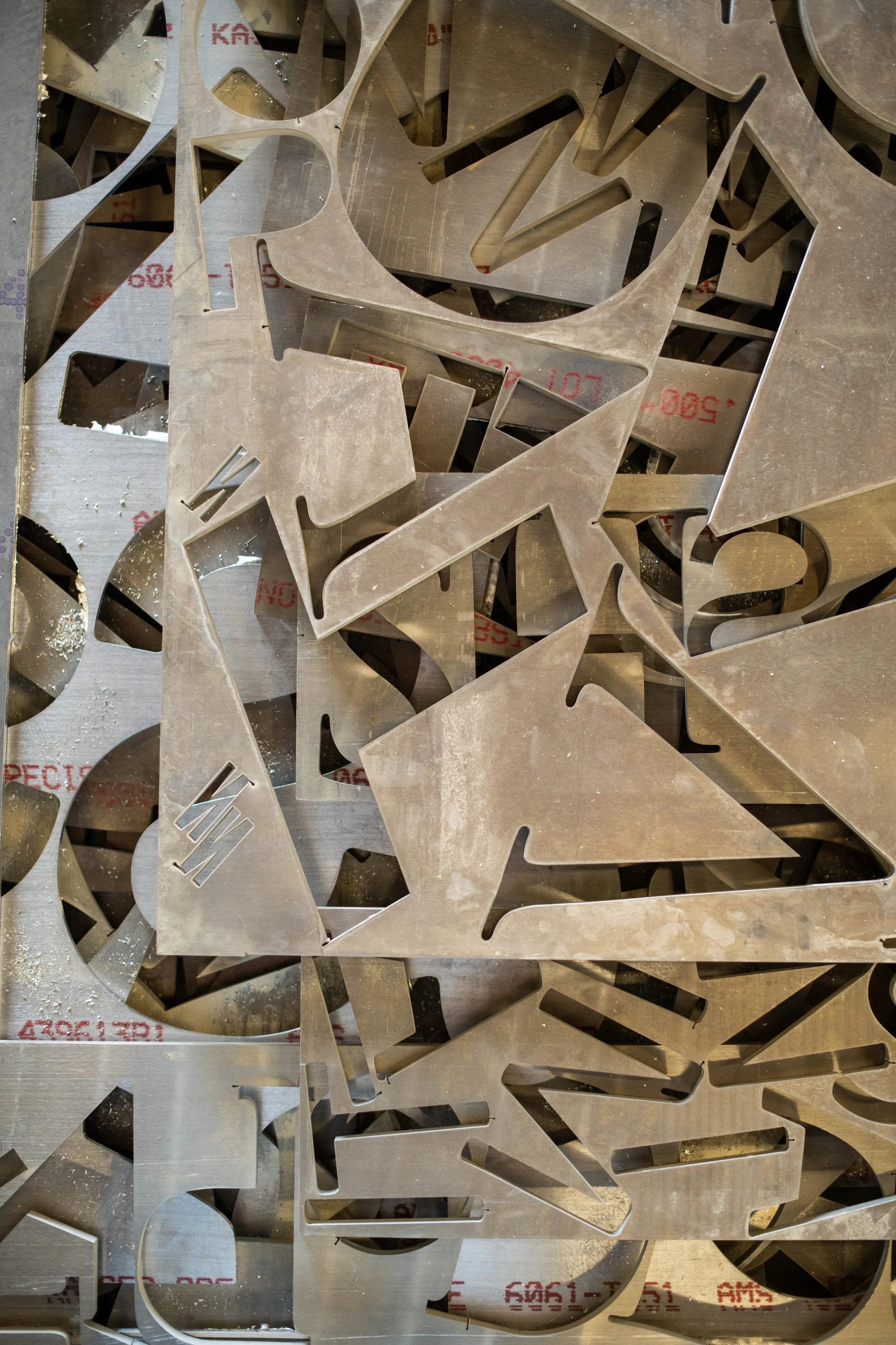 Cast Metals &amp; Channel Letters: Choosing the Right Style for Your Building