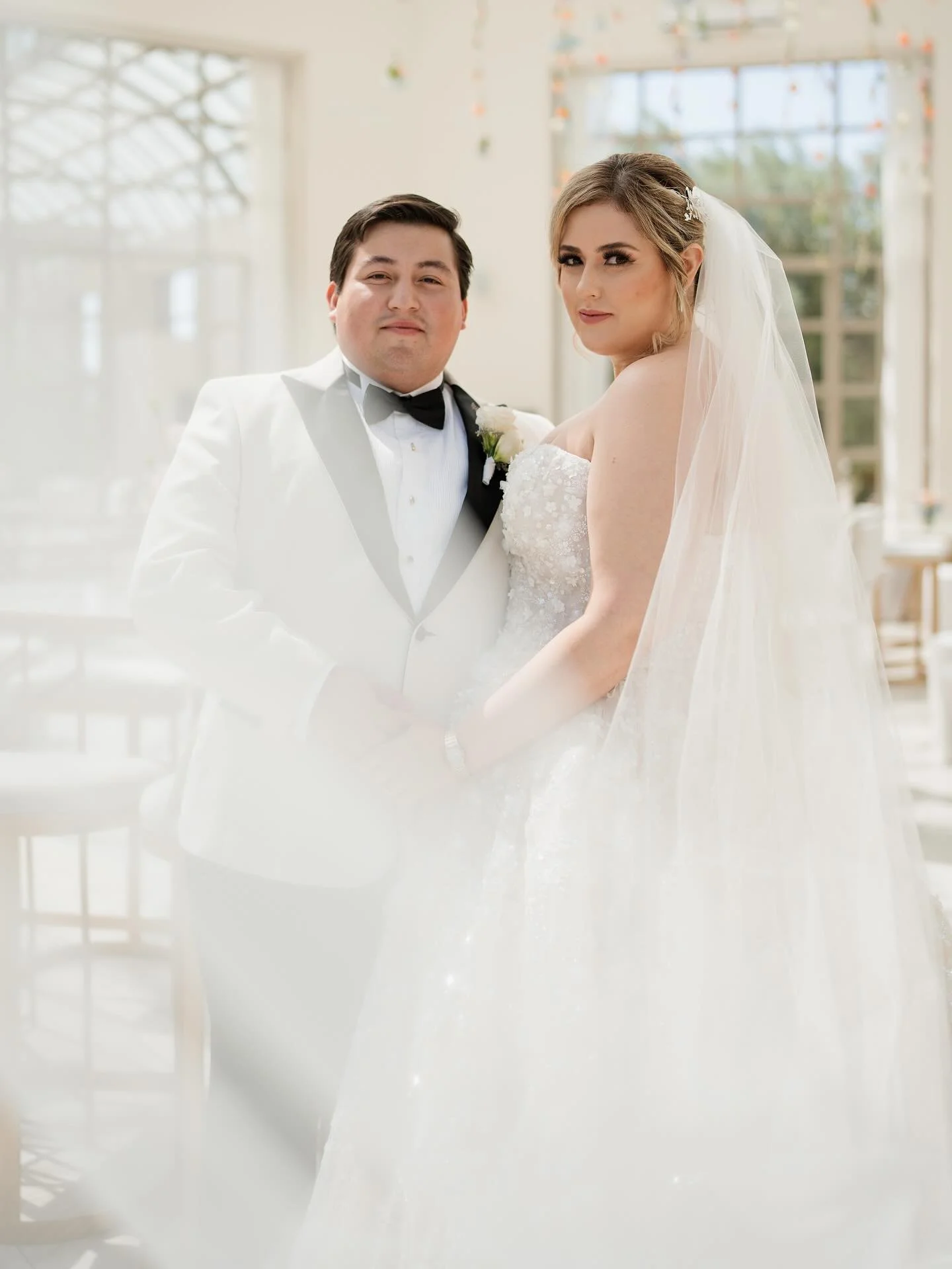 Pao &amp; Jos&eacute; 

Venue @lunaescondida.venue
.

#mexicocityphotographer #caboweddingphotographer #sanmigueldeallendephotographer #newyorkweddingphotographer #chicagoweddingphotographer #weddingphotographer #meridaweddingphotographer #weddingins