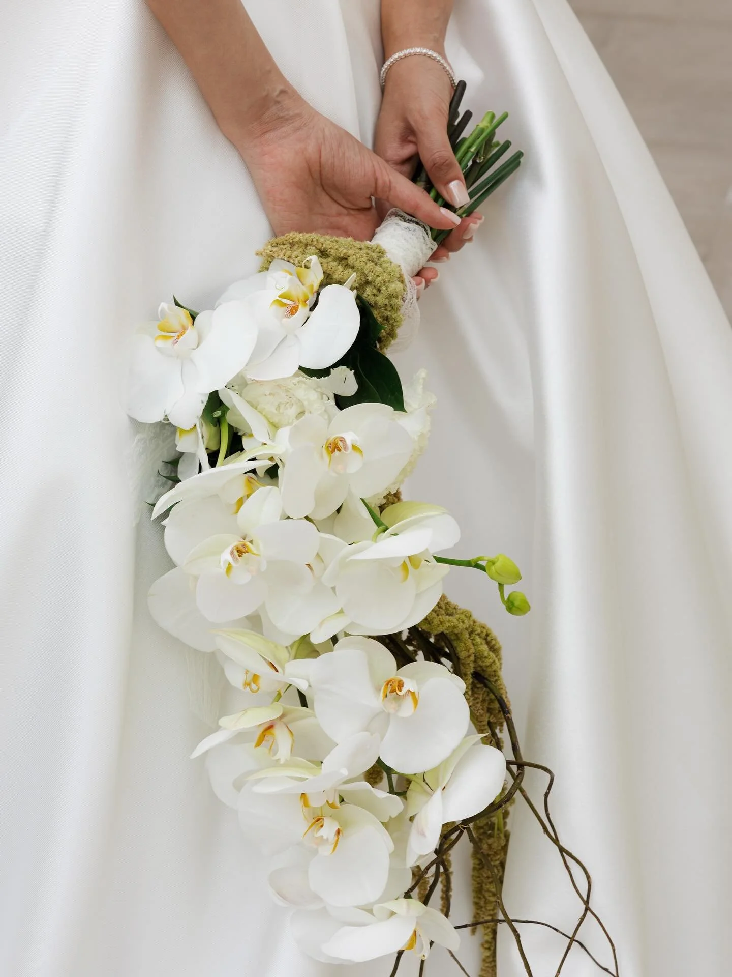 Xime &amp; Juan 🤍
Venue @lospicachos @amattehotel 
Planning @maxicaproductora 
HMUA @fernandarguezmakeup 
.
#mexicocityphotographer #caboweddingphotographer #sanmigueldeallendephotographer #newyorkweddingphotographer #chicagoweddingphotographer #wed