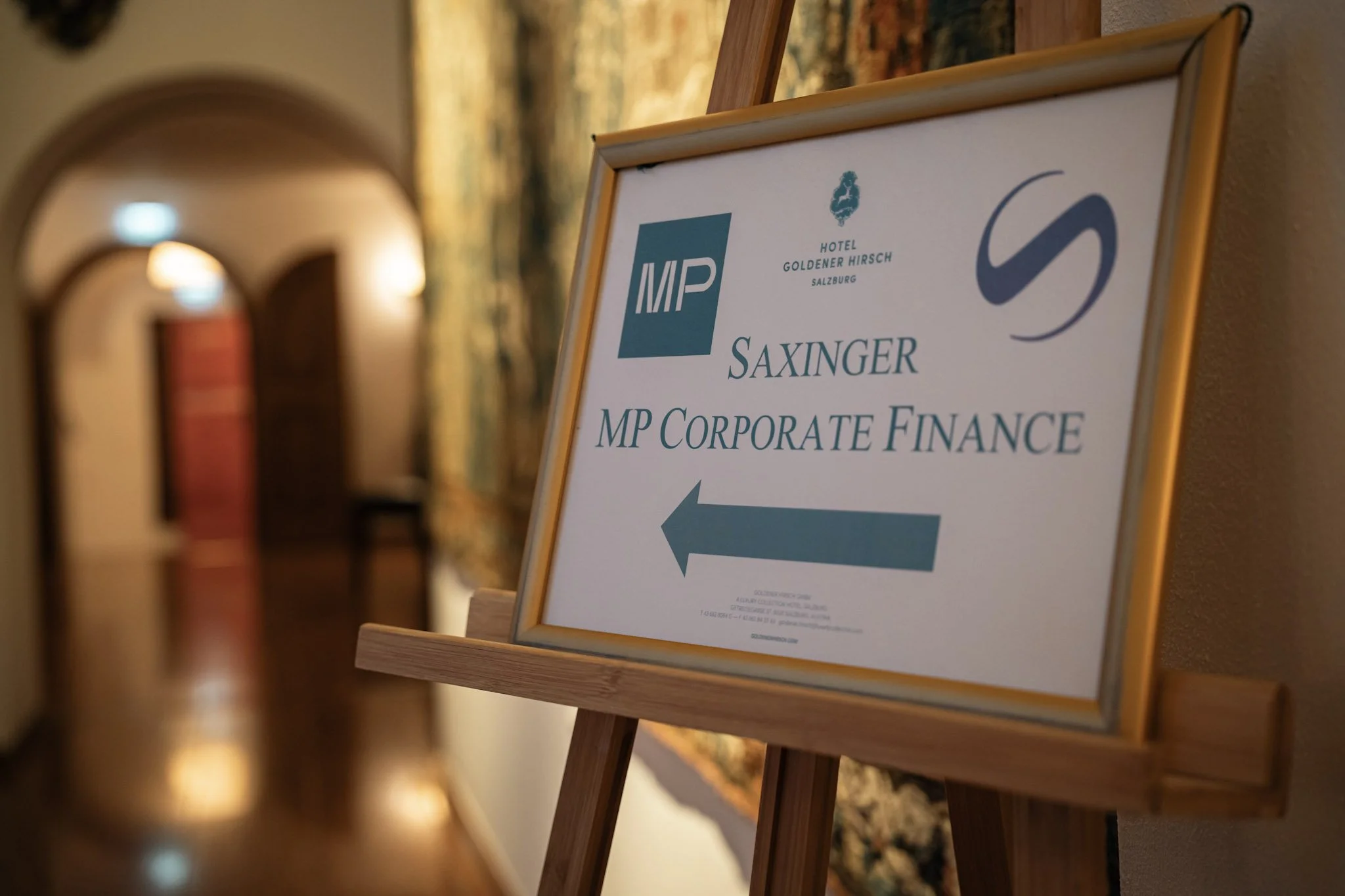 3-Pineapple-Studio_Saxinger-Corperate-Finanz-14.jpg