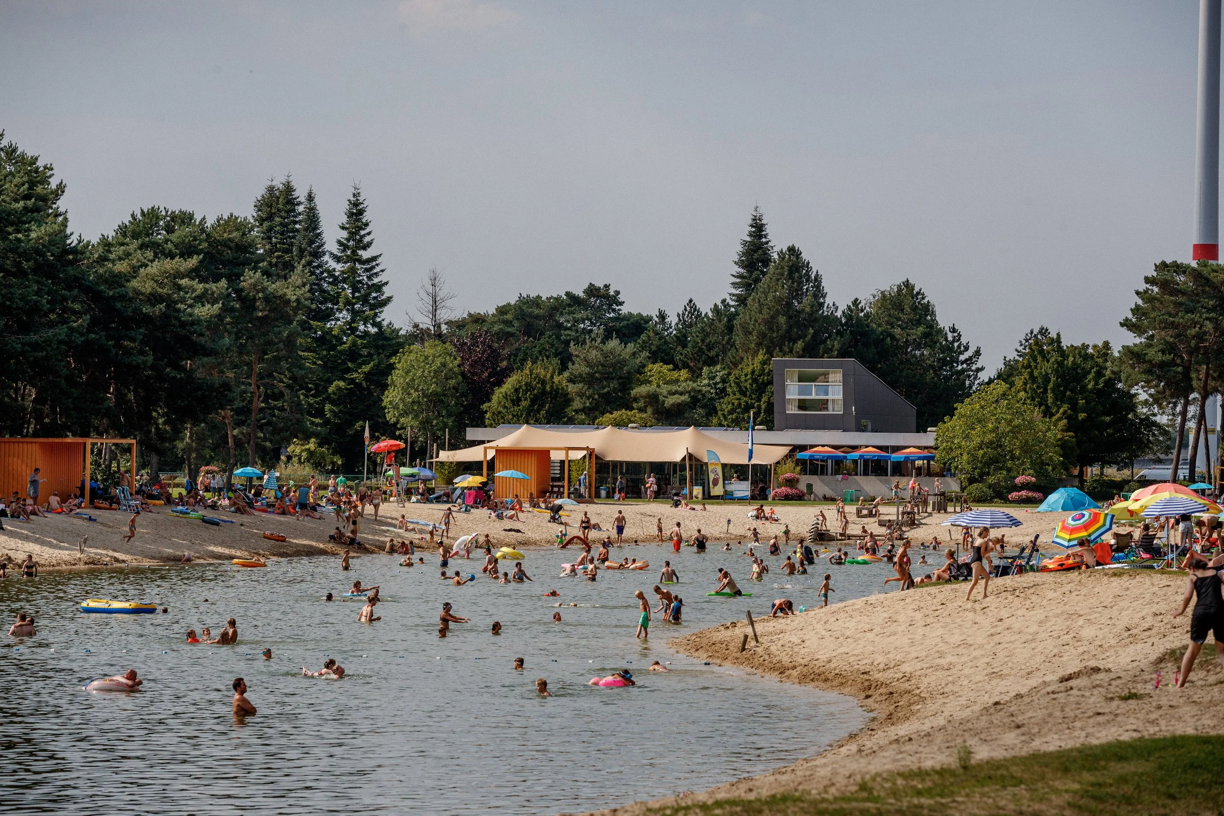 Zwemvijver van Recreatiedomein De Mosten