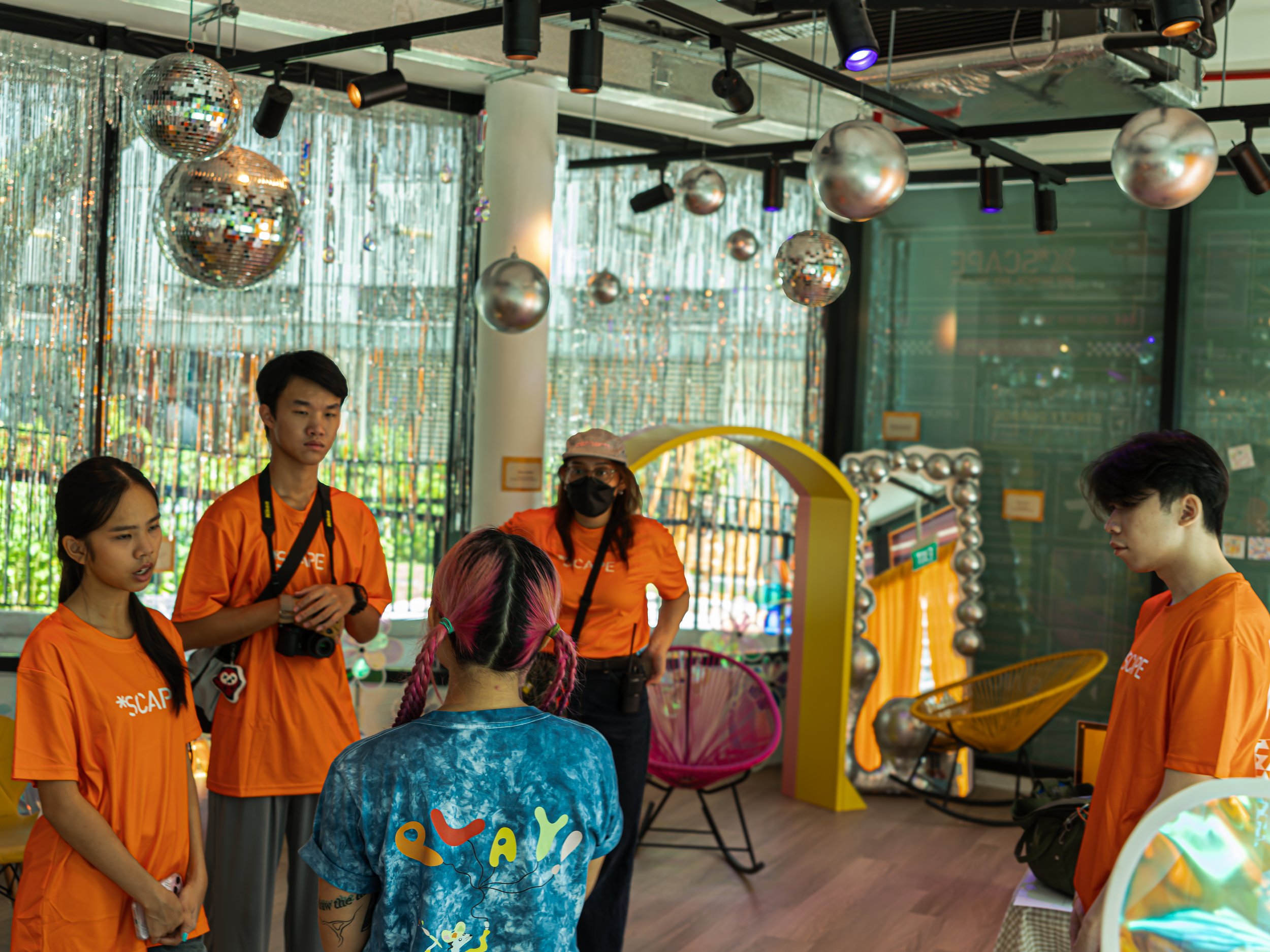 Feel Trip Image 2-16.jpg