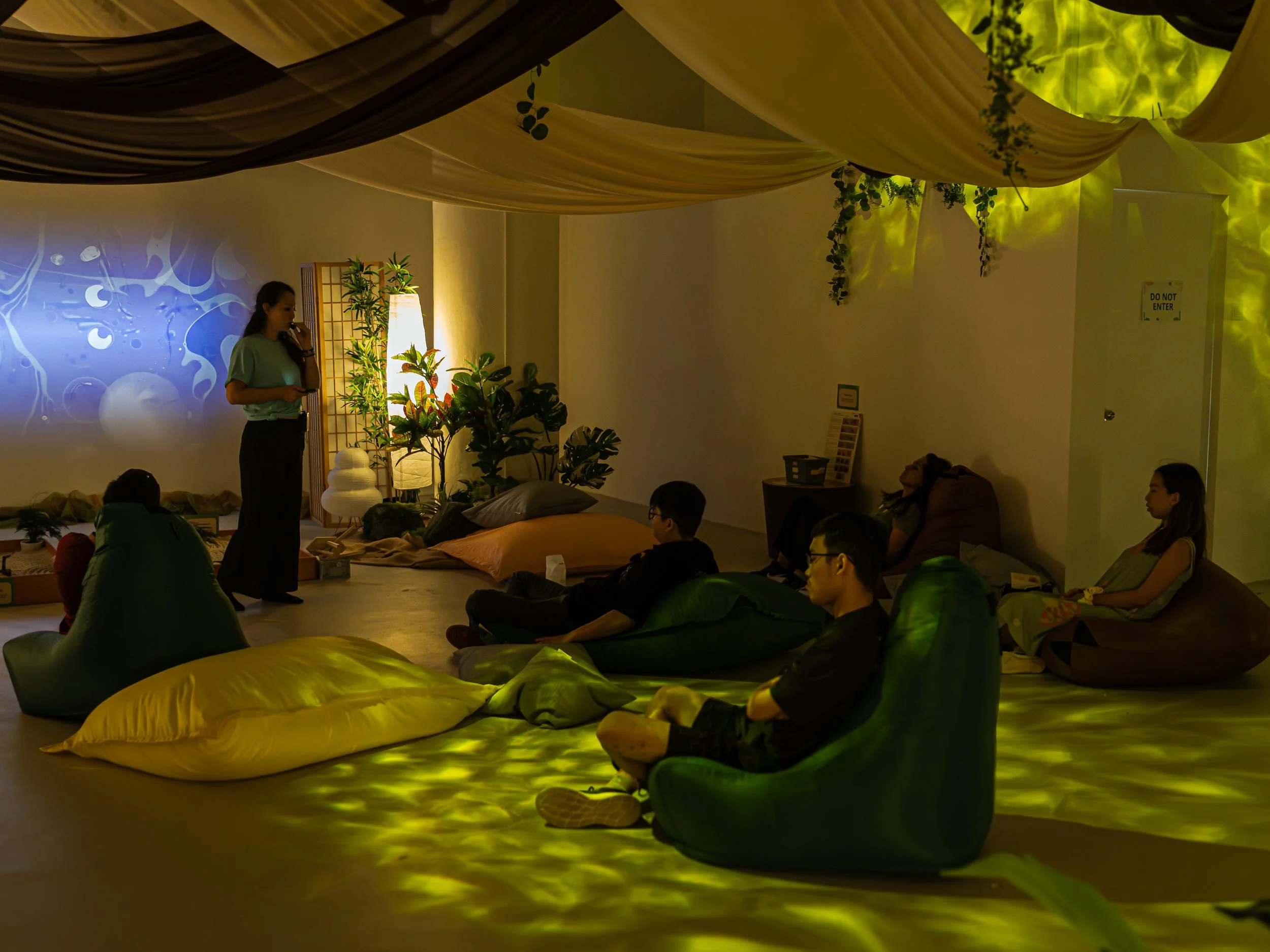 Feel Trip Image 2-48.jpg