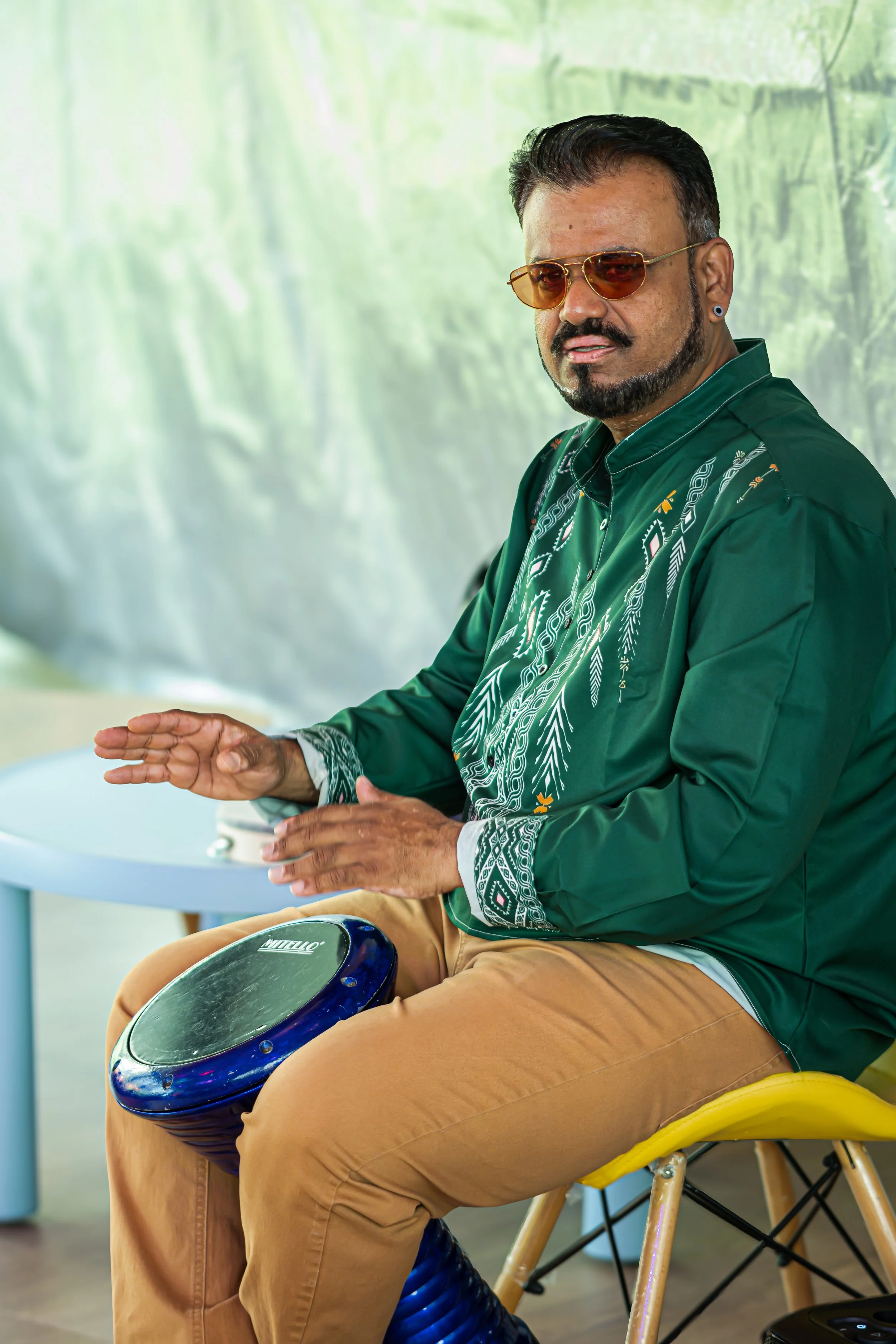 Feel Trip Image 2-221.jpg