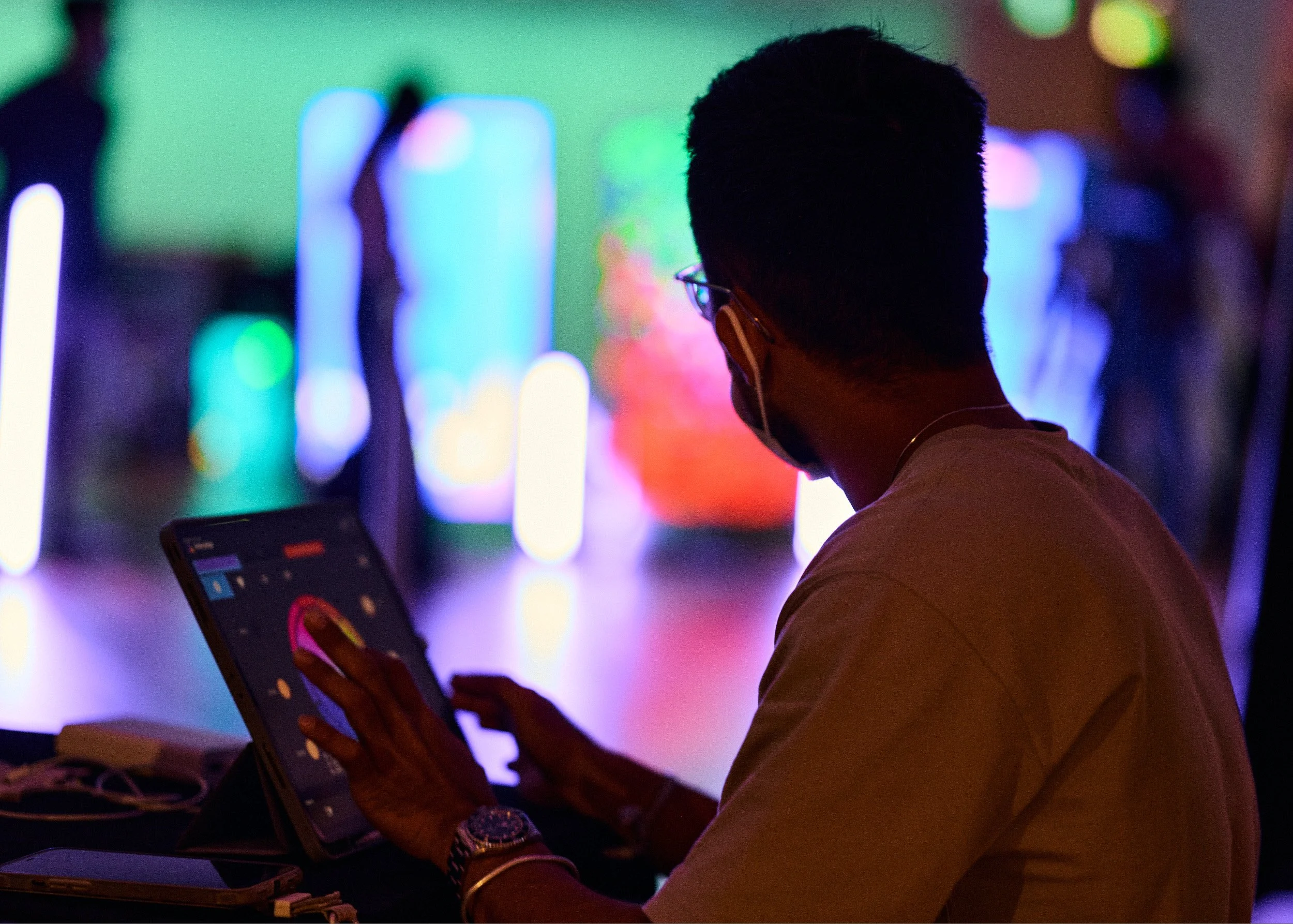 NGS_A SERIOUS PARTY_66 2.JPG