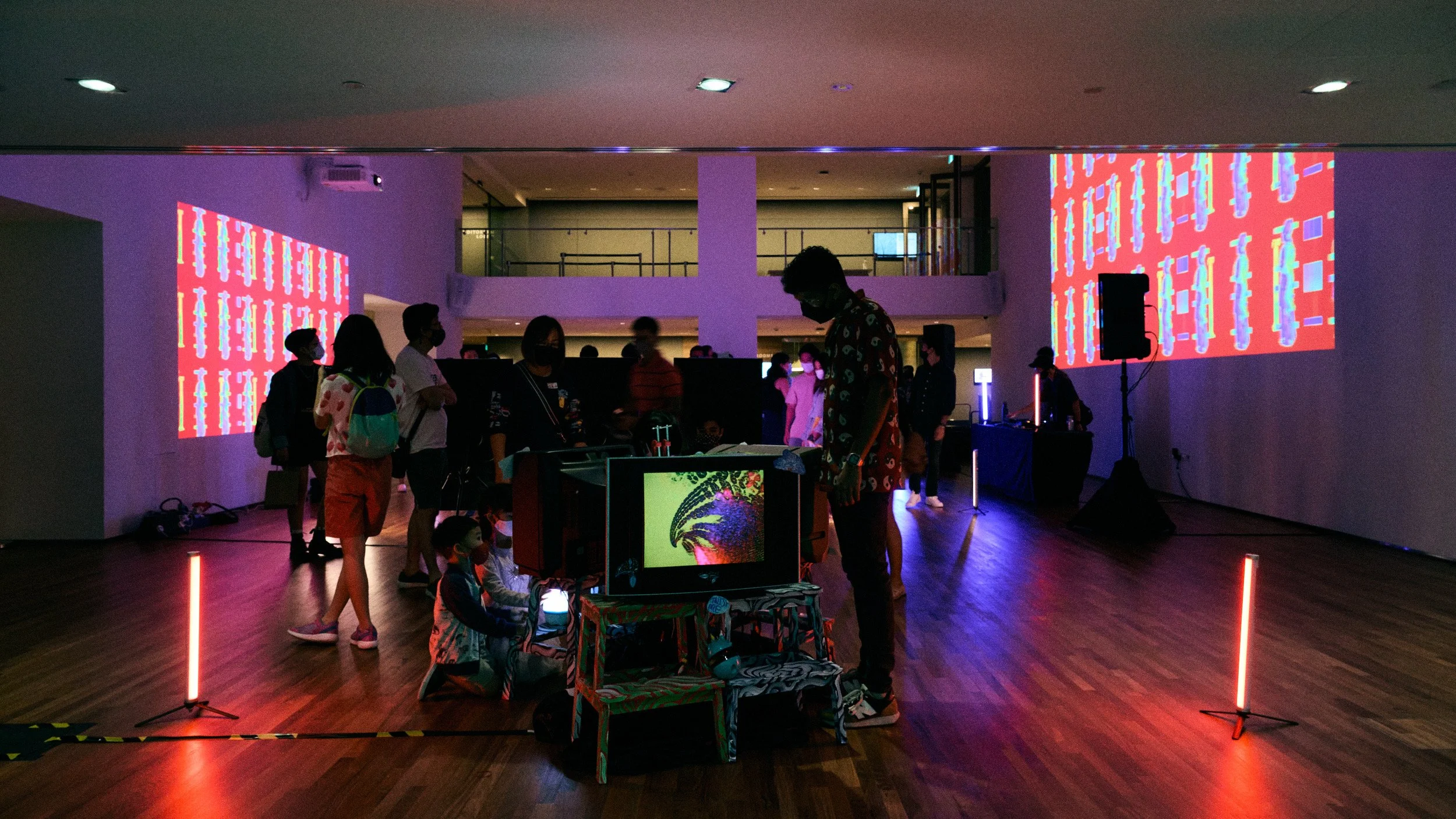 NGS_A SERIOUS PARTY_17.JPG