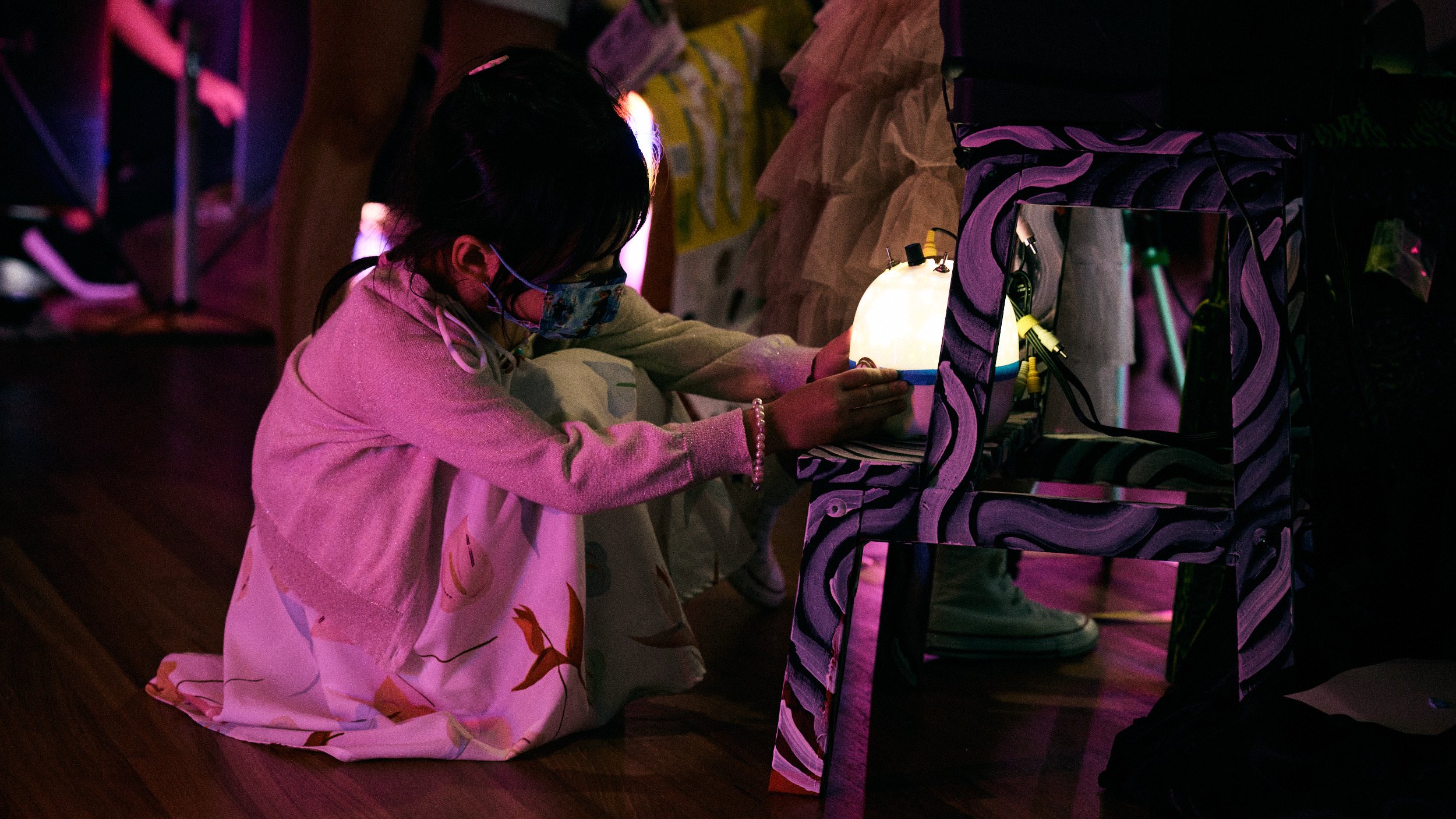 NGS_A SERIOUS PARTY_19.JPG