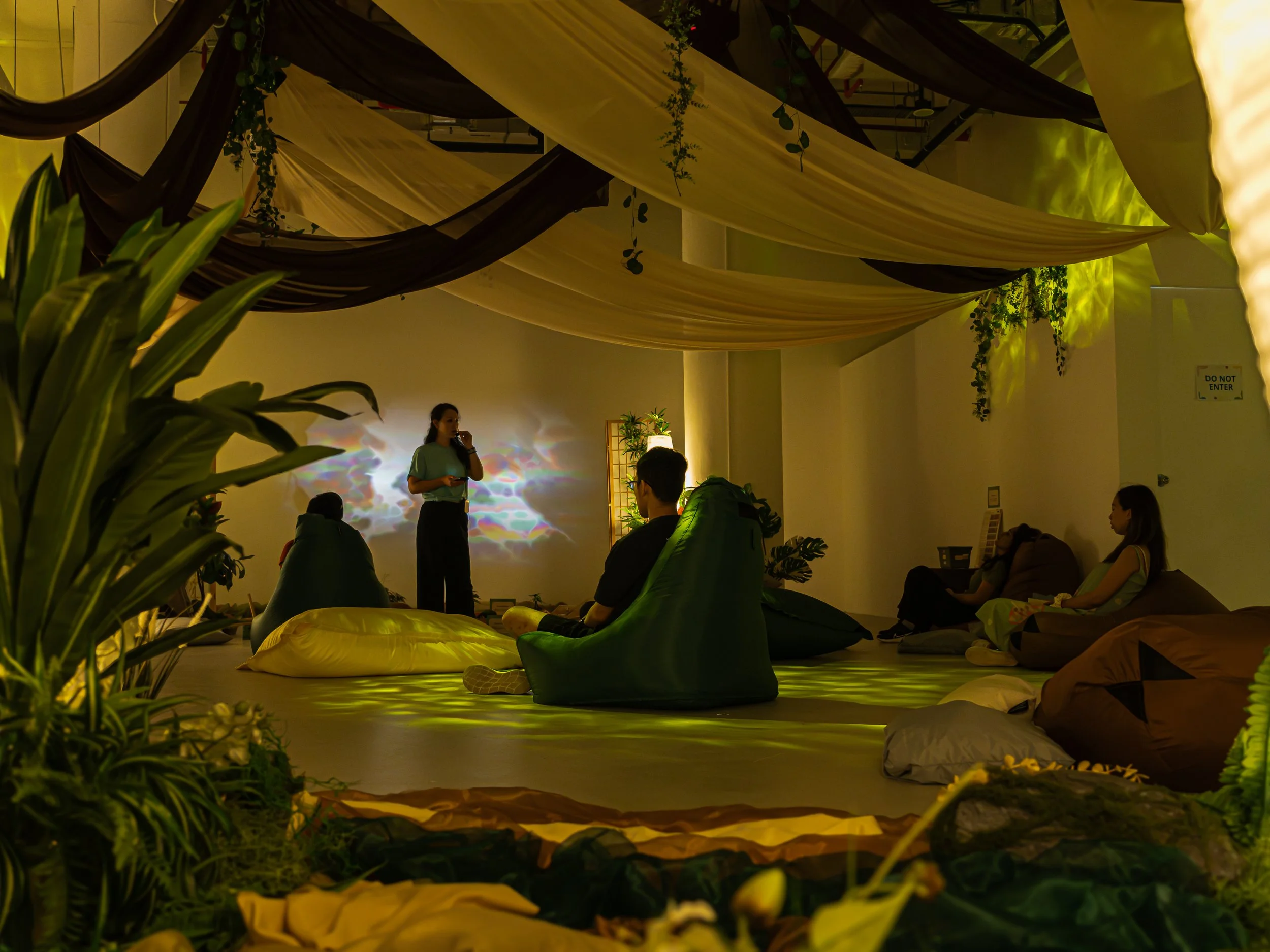 Feel Trip Image 2-45.jpg