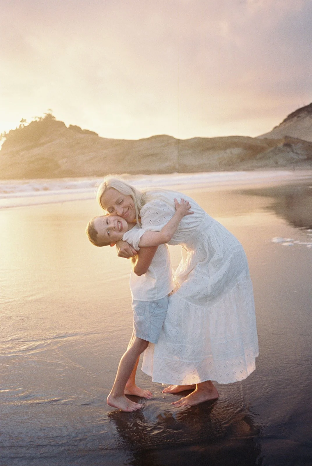 Family.2024.OregonCoast.JLS-89.jpg
