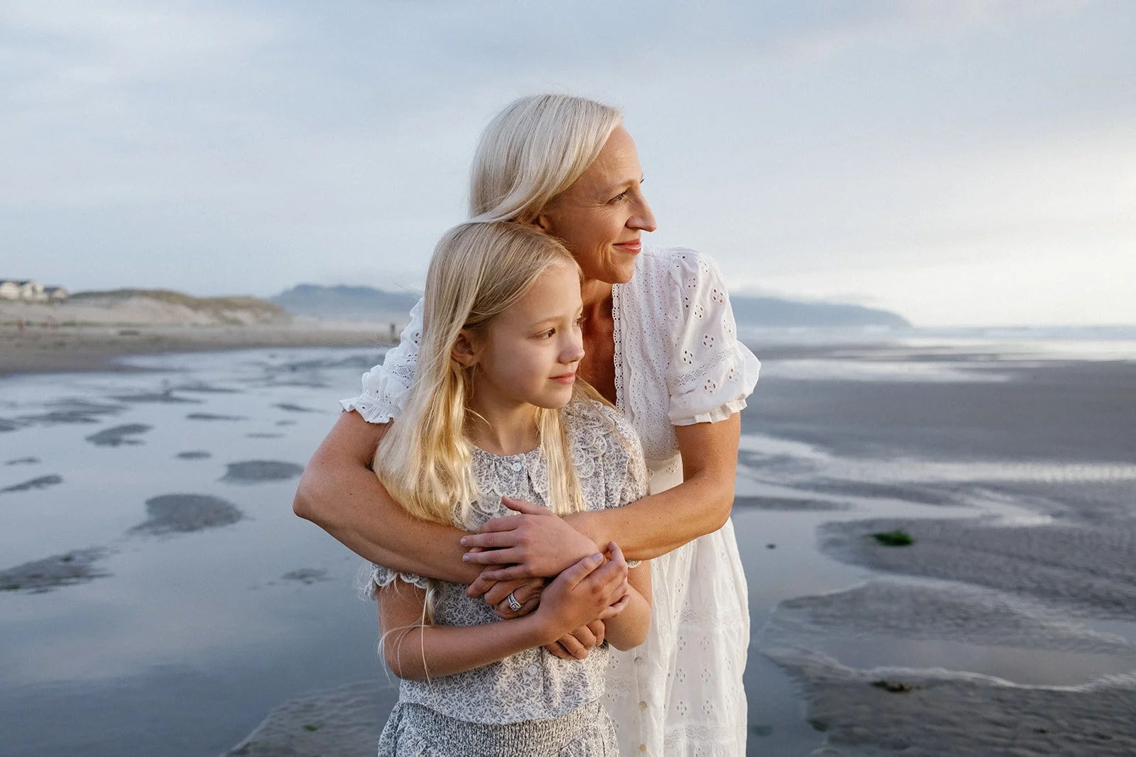 Family.2024.OregonCoast.JLS-4.jpg