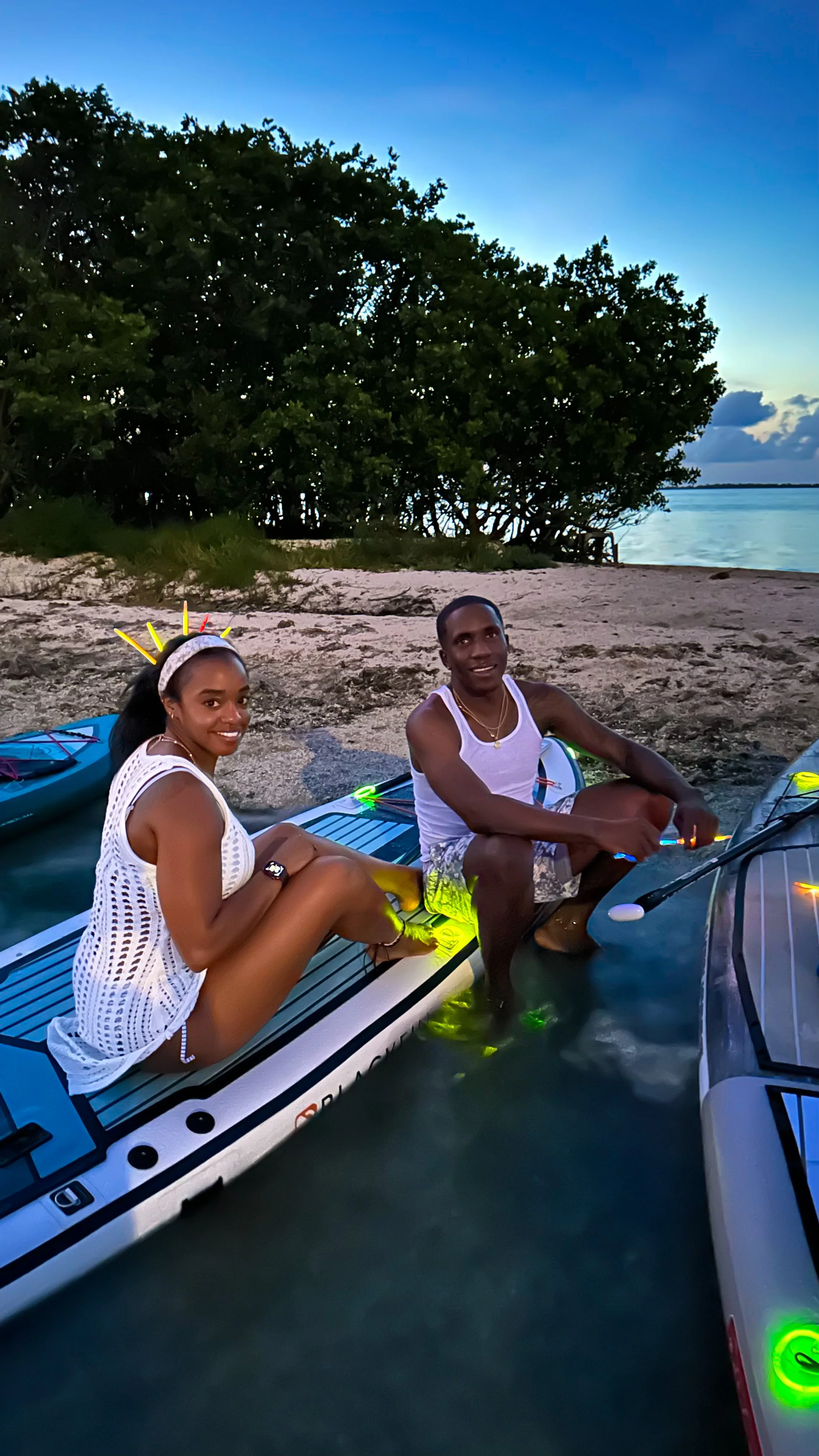 First-time paddlers enjoying a bioluminescent kayak-style tour in Merritt Island.