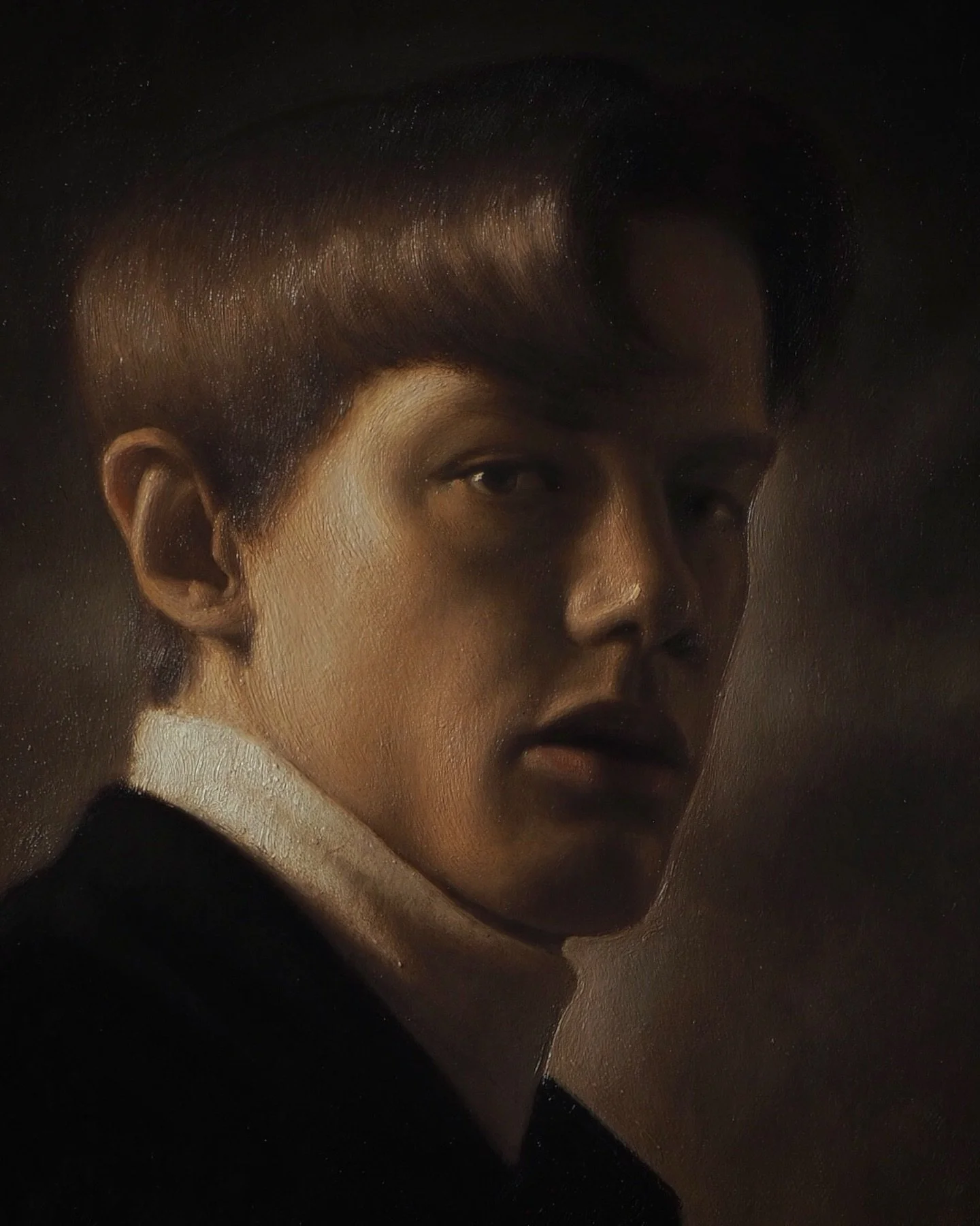 A close-up of my self-portrait from last year &hellip;

Painted from the mirror and imagination.

&bull;

#carlnikolasvontiedemann #classicalpainting #oilpainting #portraitpainting #selfportrait