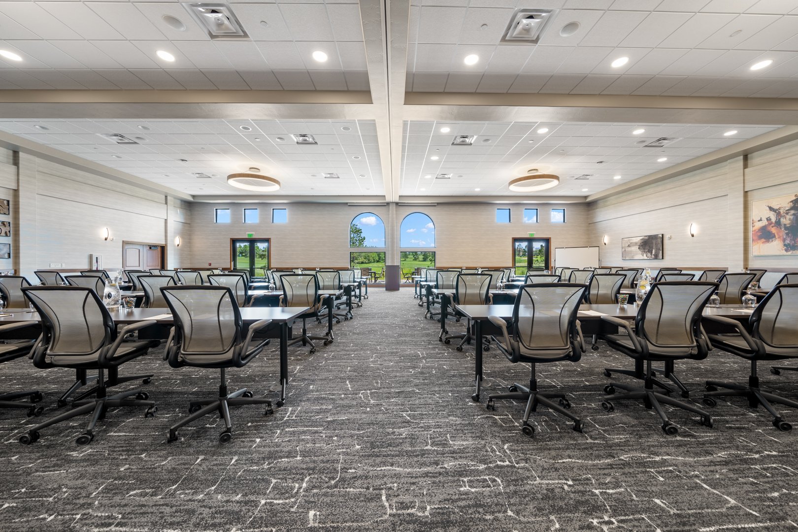 barolo conference arrangement