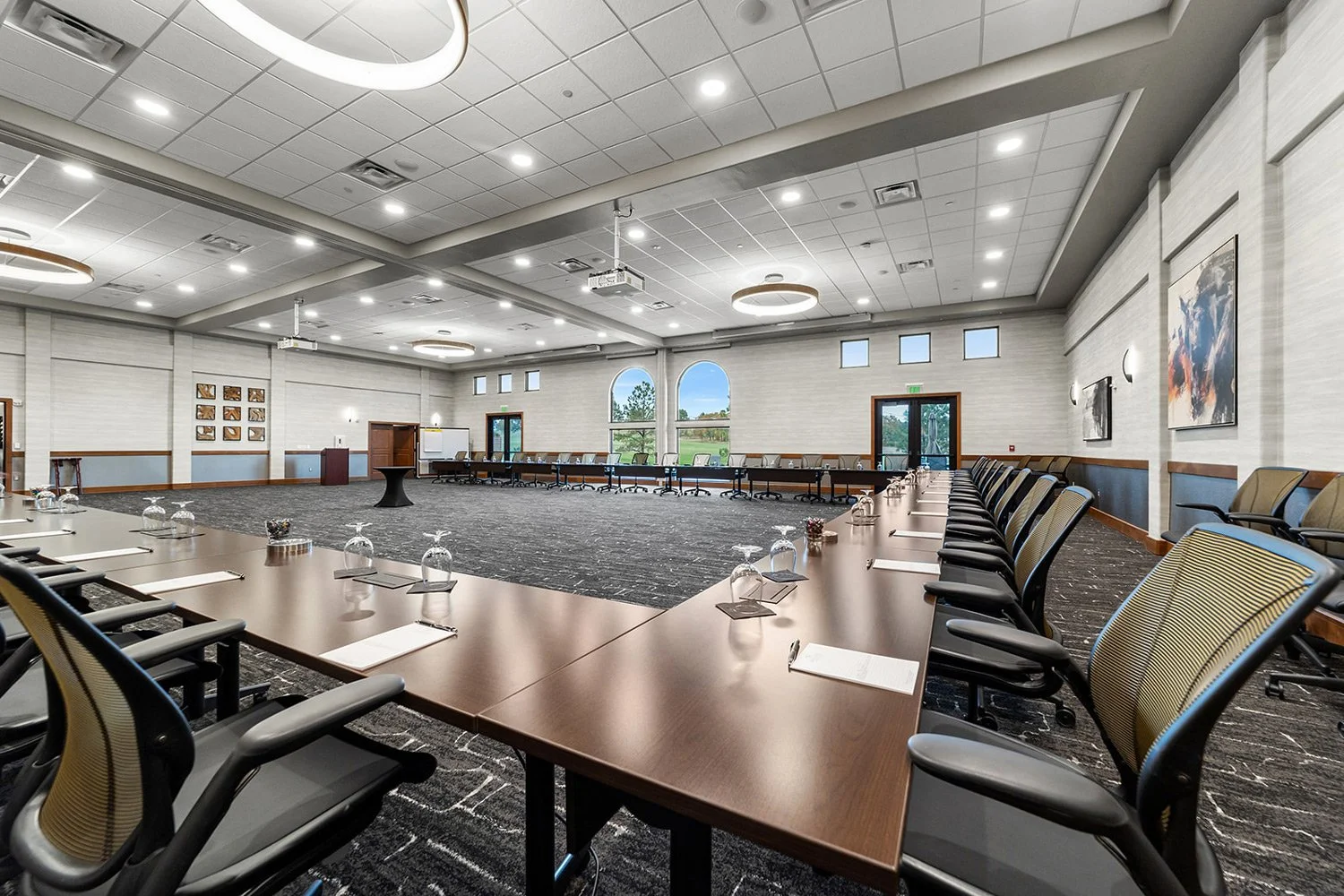u shape meeting set up in colorado springs